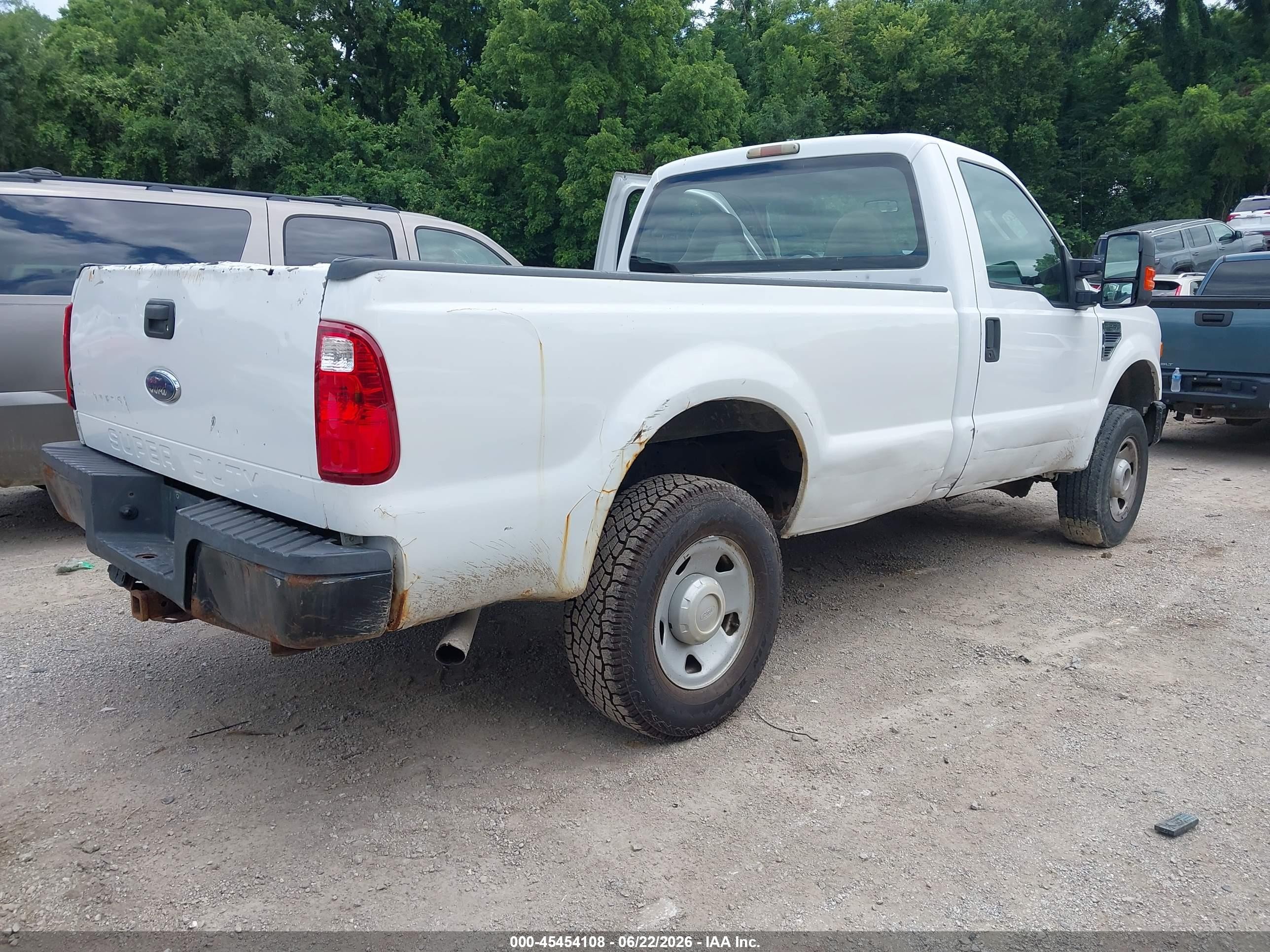 2008 Ford Super Duty F-250 Srw Xl/xlt White vin: 1FTNF21548EB24829