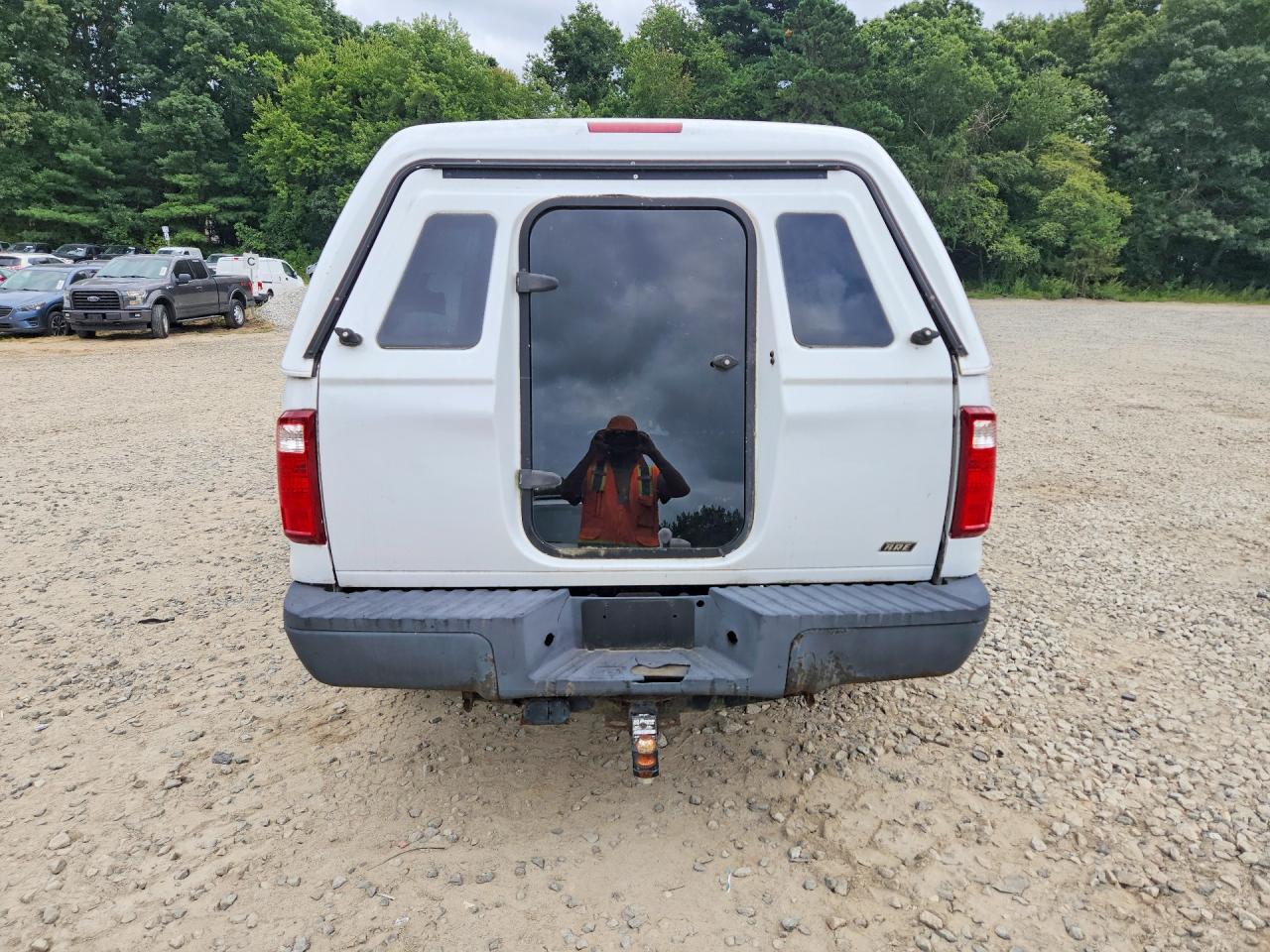 2008 Ford F250 Super Duty White vin: 1FTNF21558EA07891