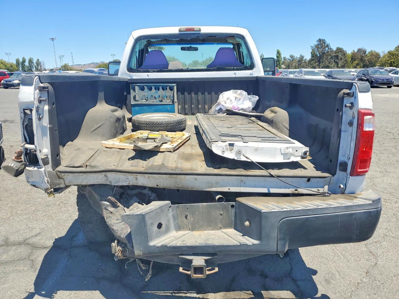 2008 Ford F250 Super Duty White vin: 1FTNF21568EE01741