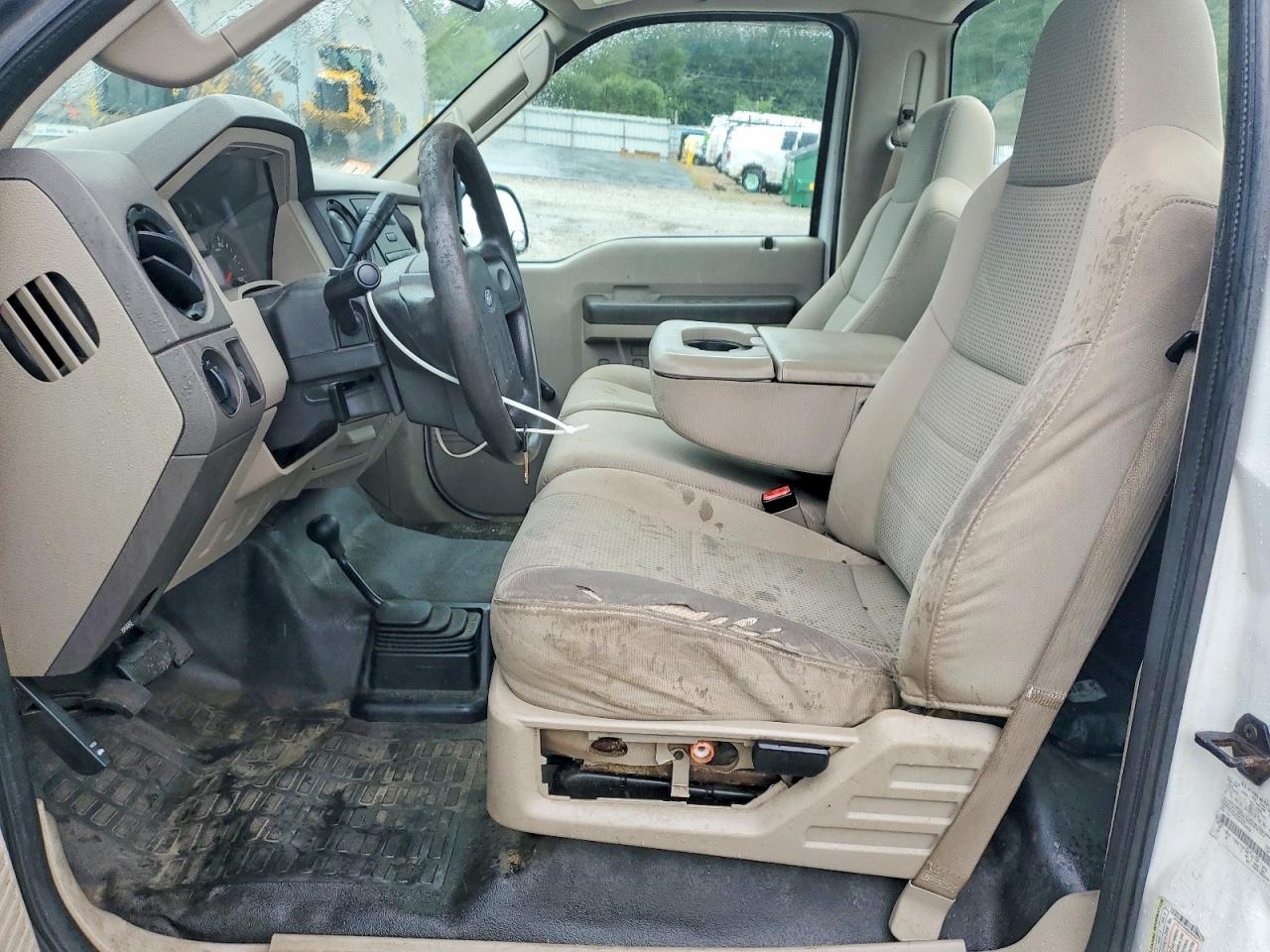2008 Ford F250 Super Duty White vin: 1FTNF21568EE40250