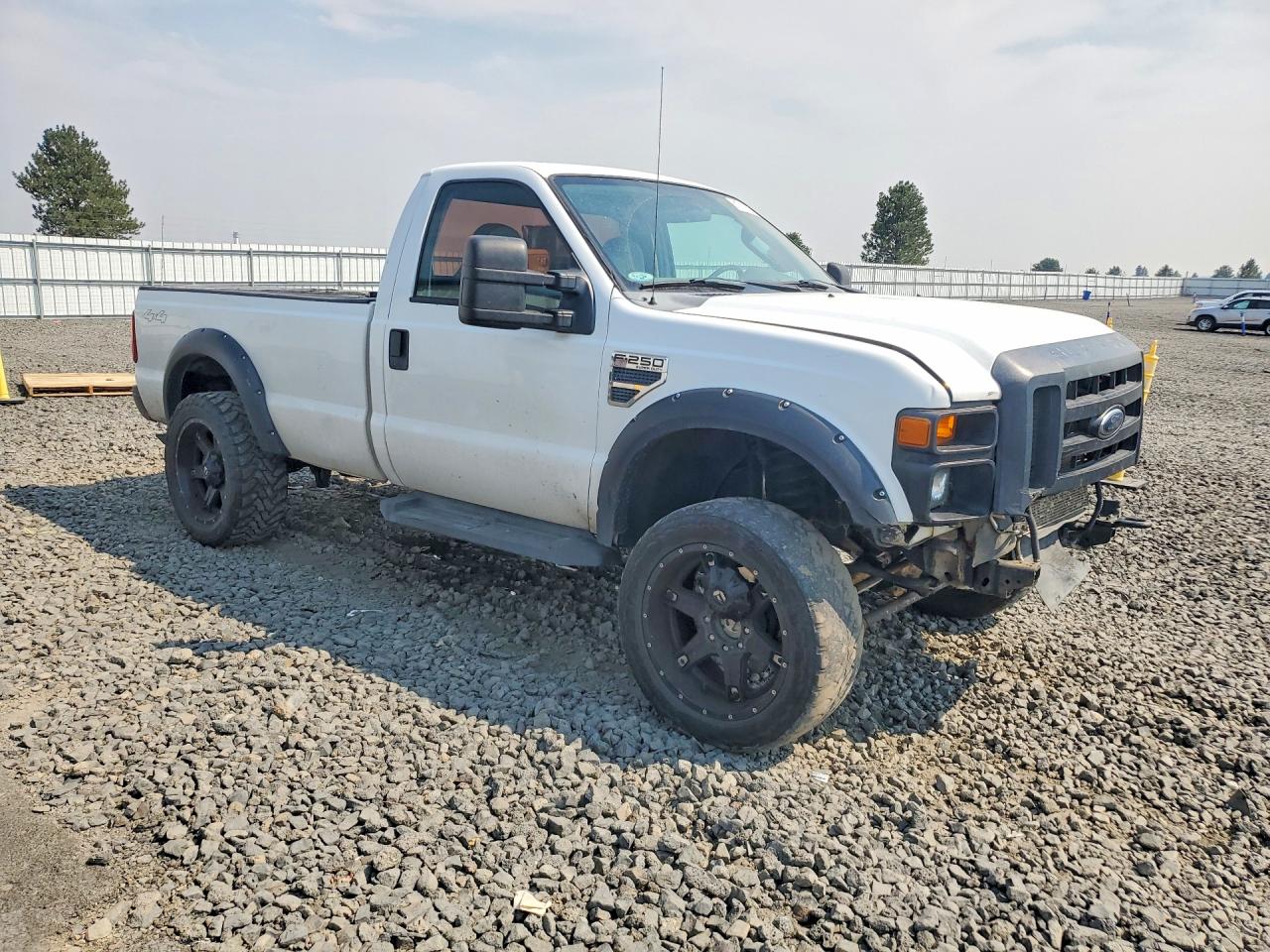 2009 Ford F250 Super Duty White vin: 1FTNF21569EB12988