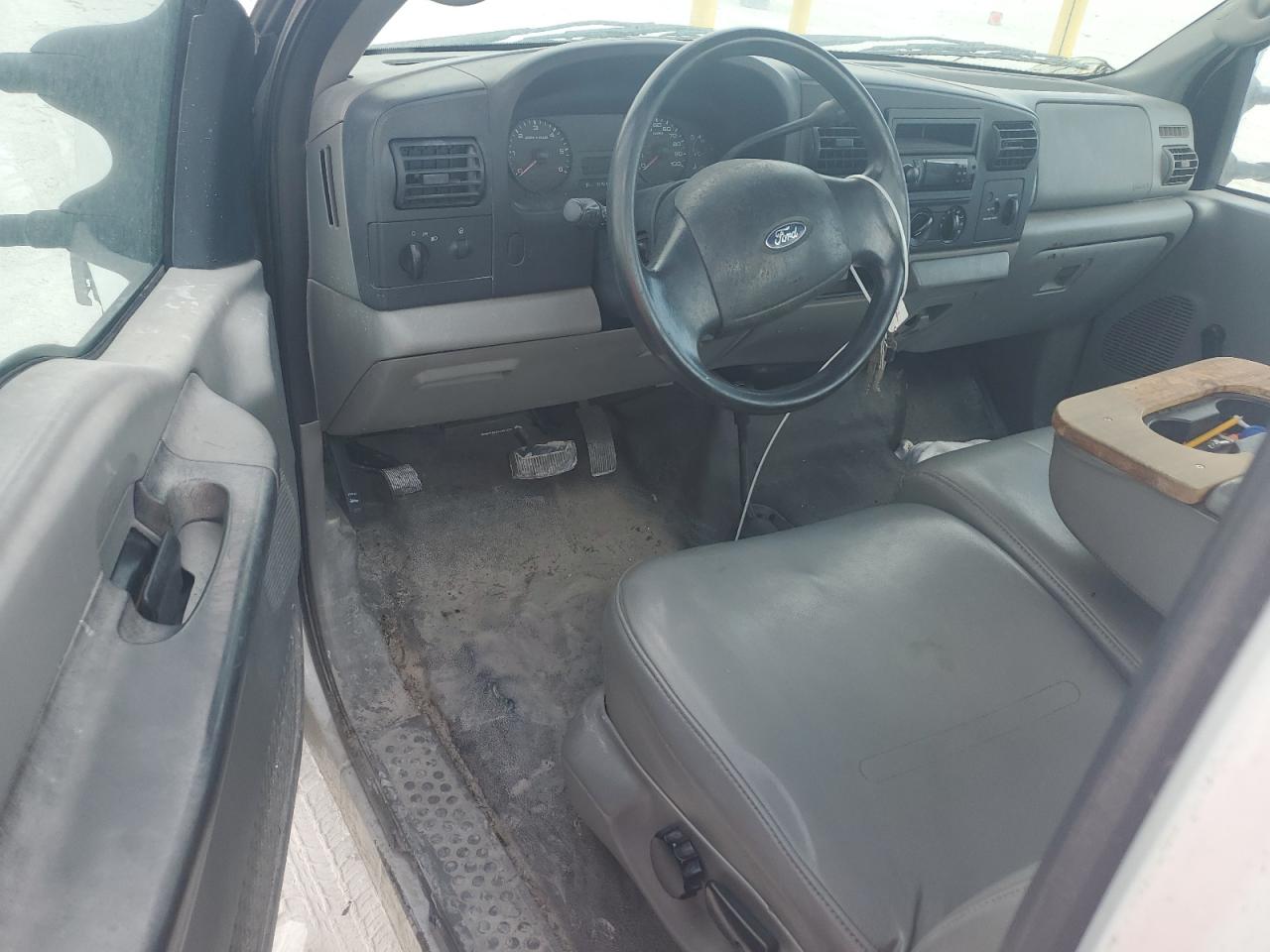 2006 Ford F250 Super Duty White vin: 1FTNF21586EB86943