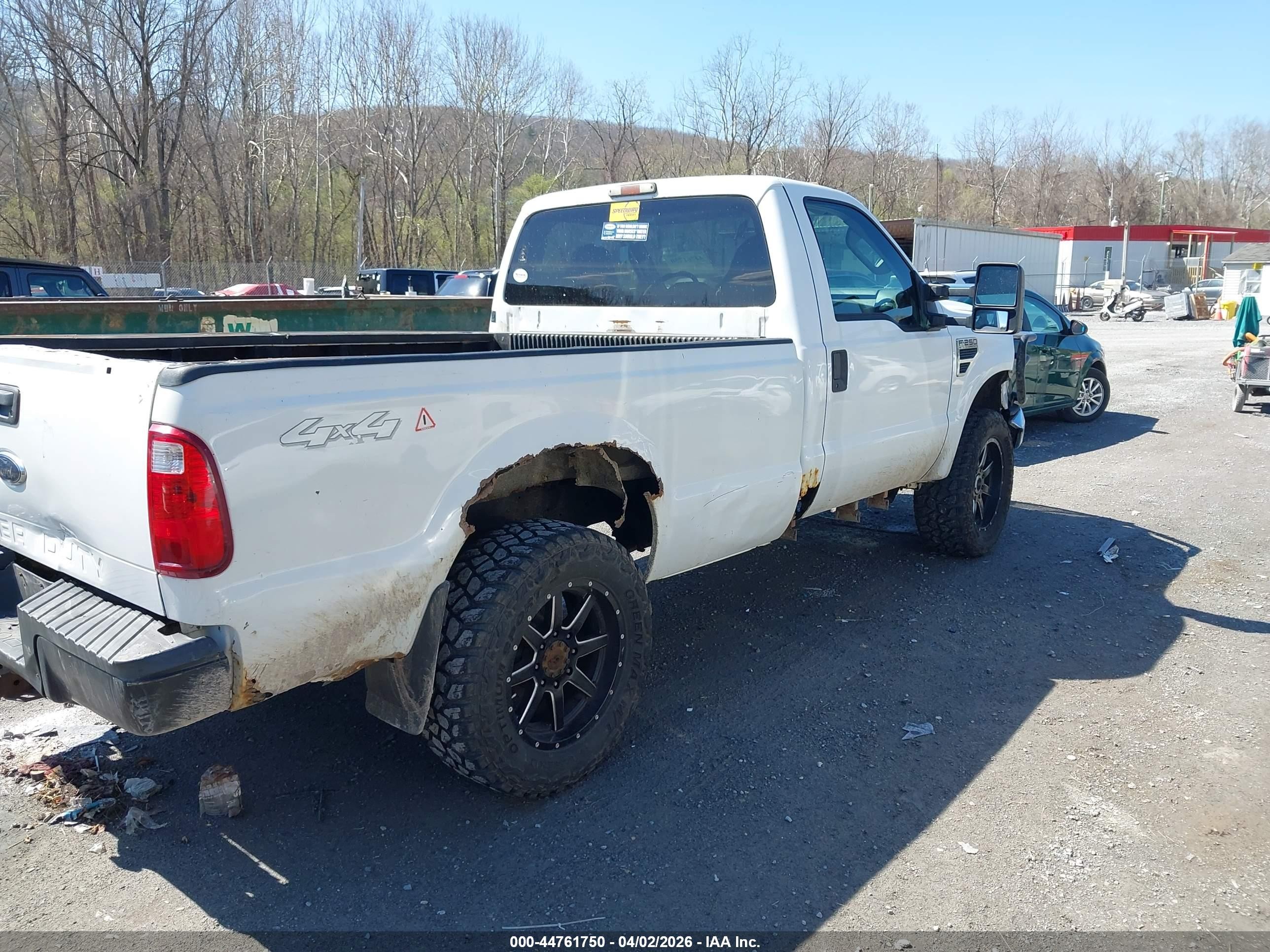 2009 Ford F-250 Xl/xlt White vin: 1FTNF21589EB19599