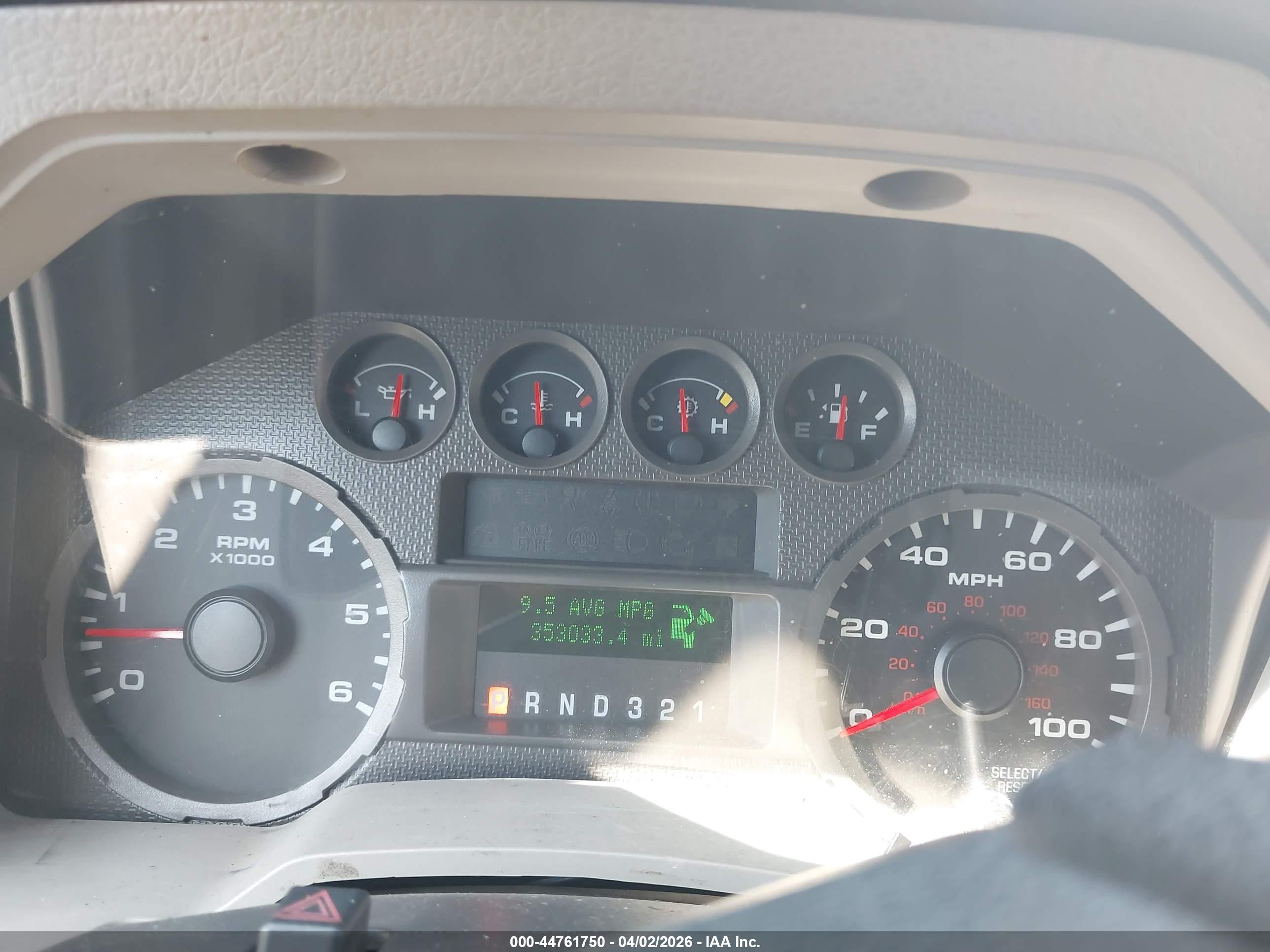 2009 Ford F-250 Xl/xlt White vin: 1FTNF21589EB19599