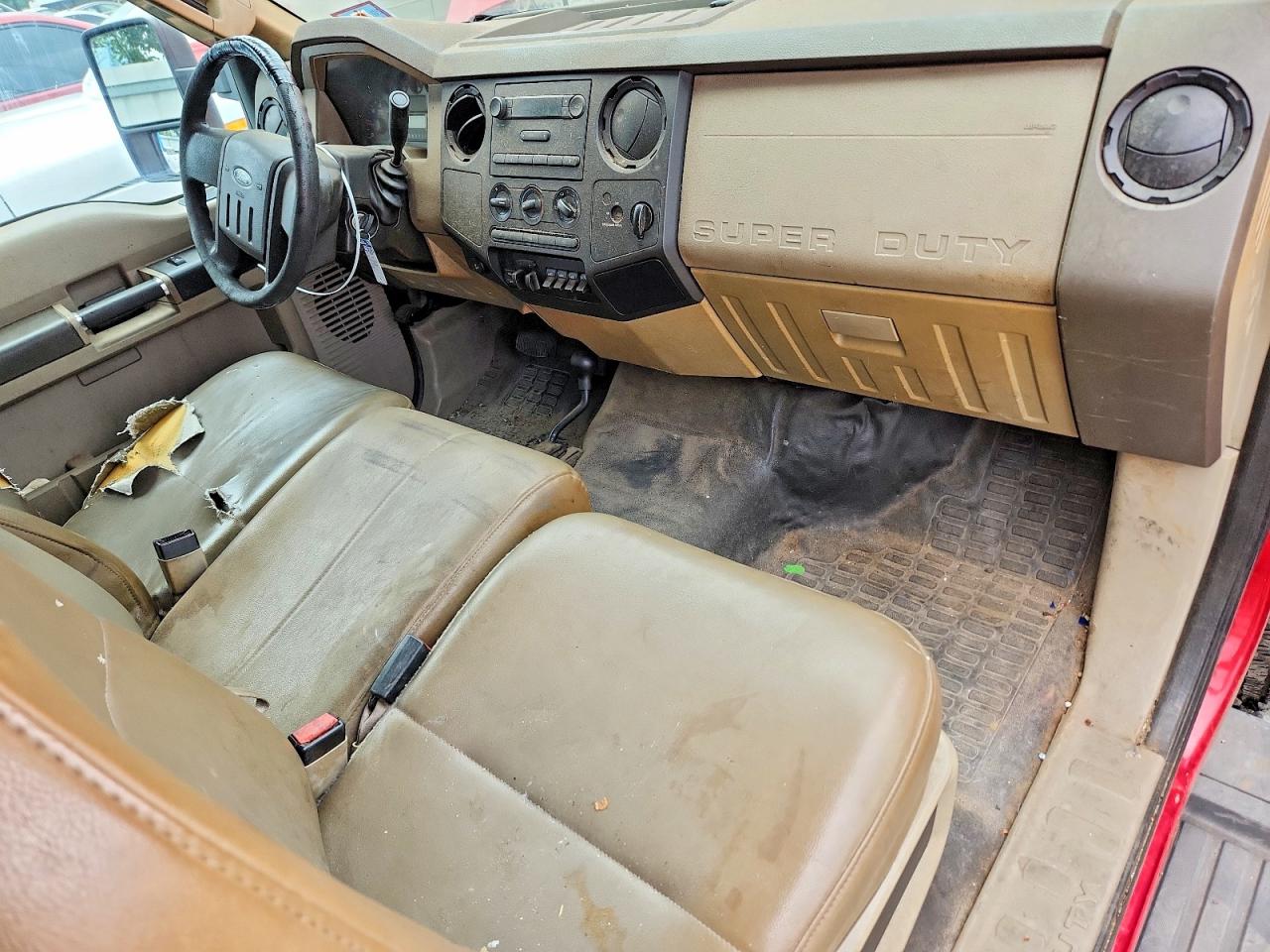 2008 Ford F250 Super Duty Red vin: 1FTNF21598ED89410