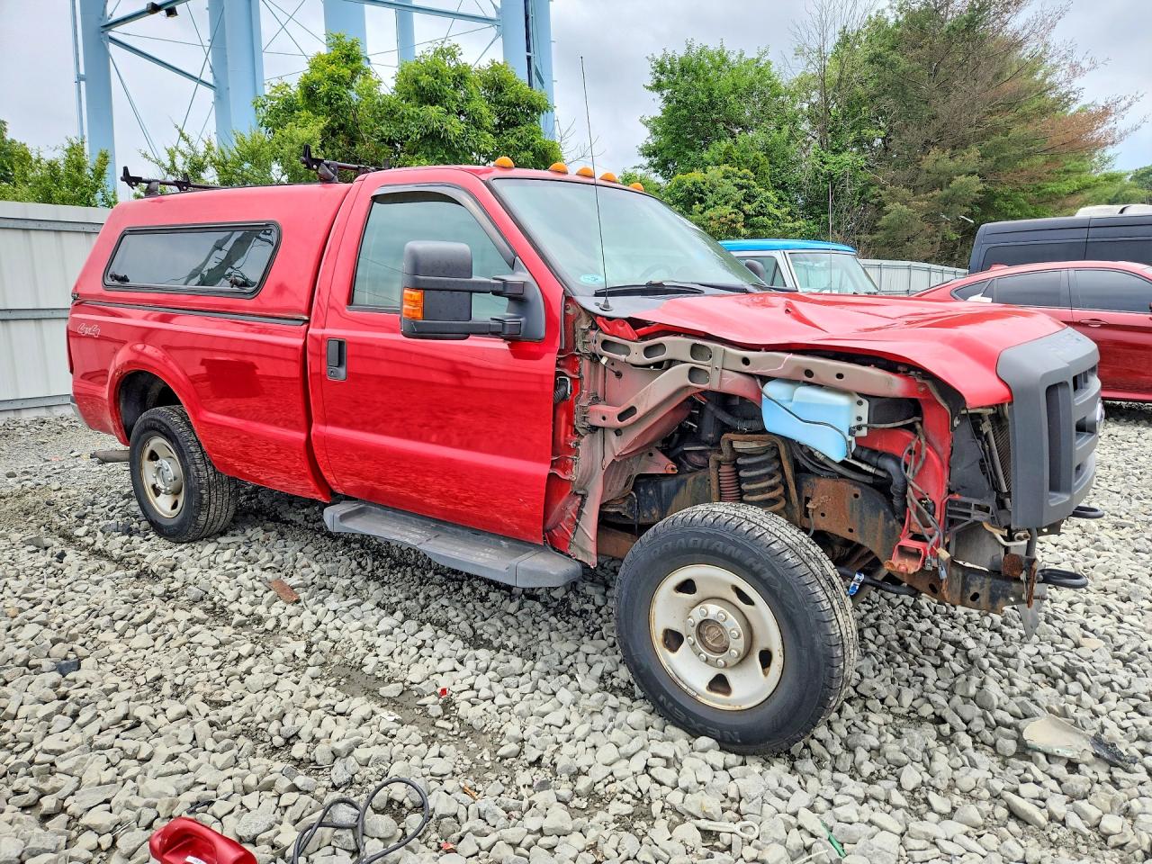 2008 Ford F250 Super Duty Red vin: 1FTNF21598ED89410