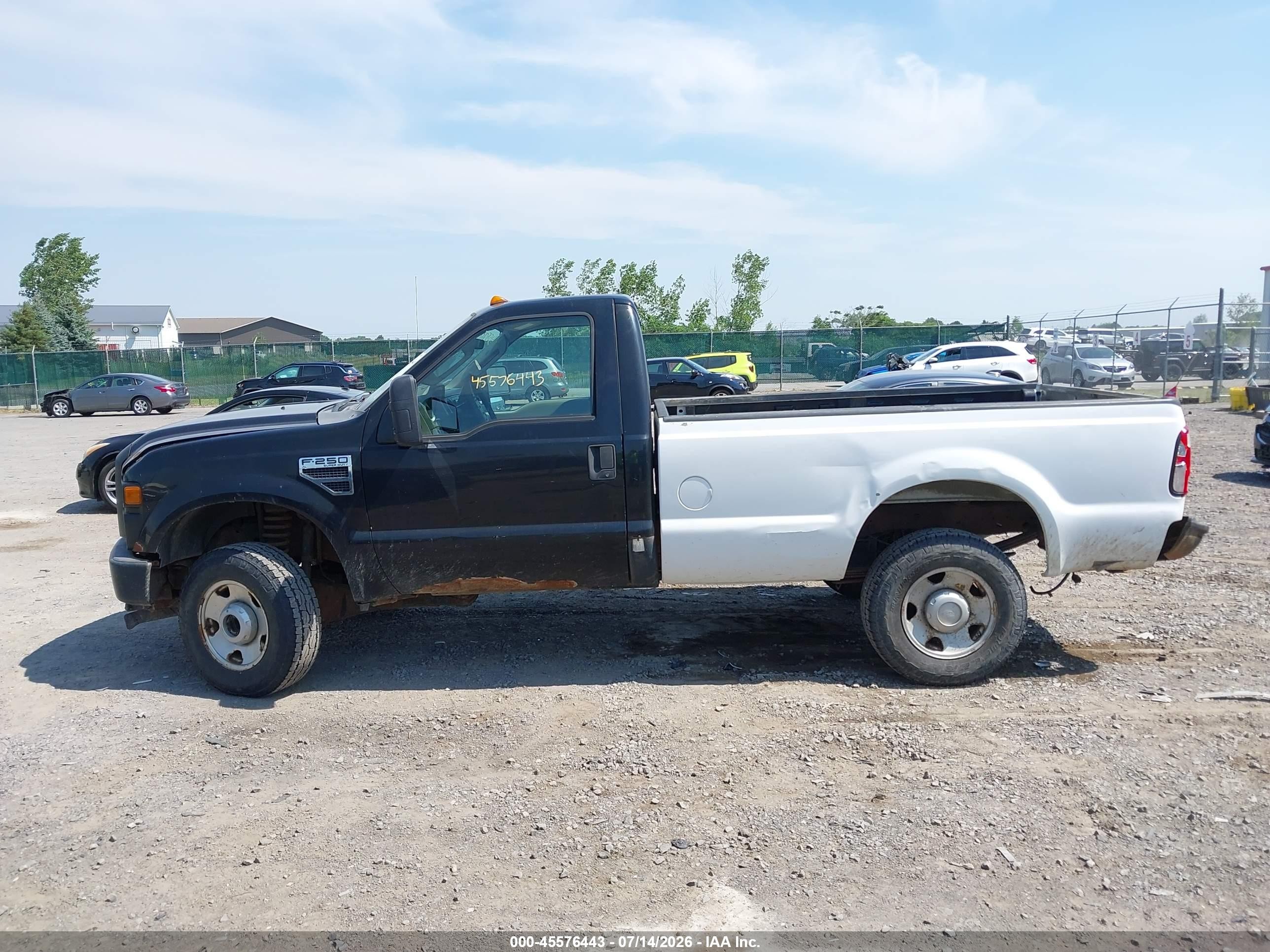 2008 Ford Super Duty F-250 Srw Xl/xlt Black vin: 1FTNF215X8EE48013