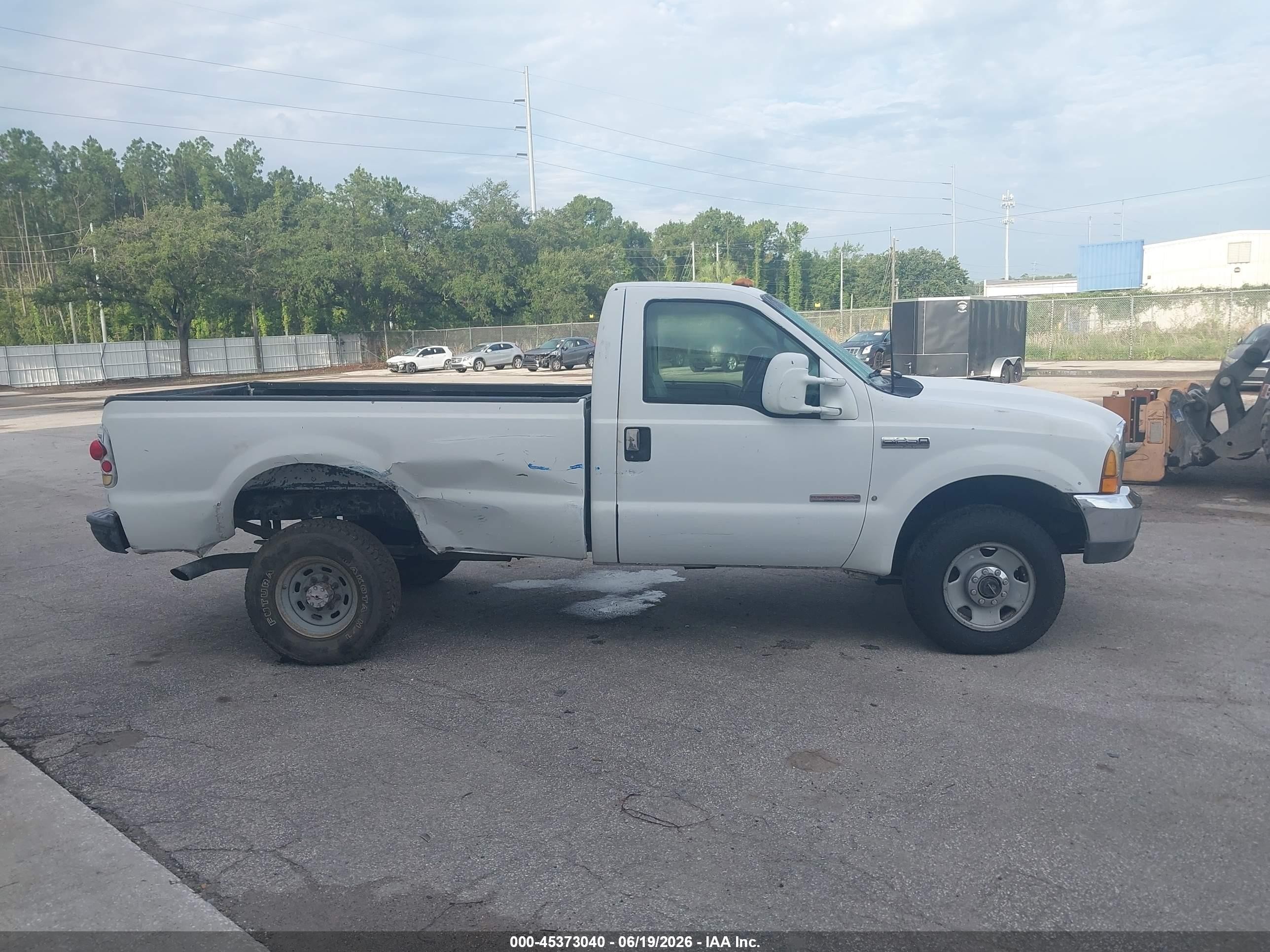 1999 Ford F-250 Lariat/xl/xlt White vin: 1FTNF21F2XEC26363