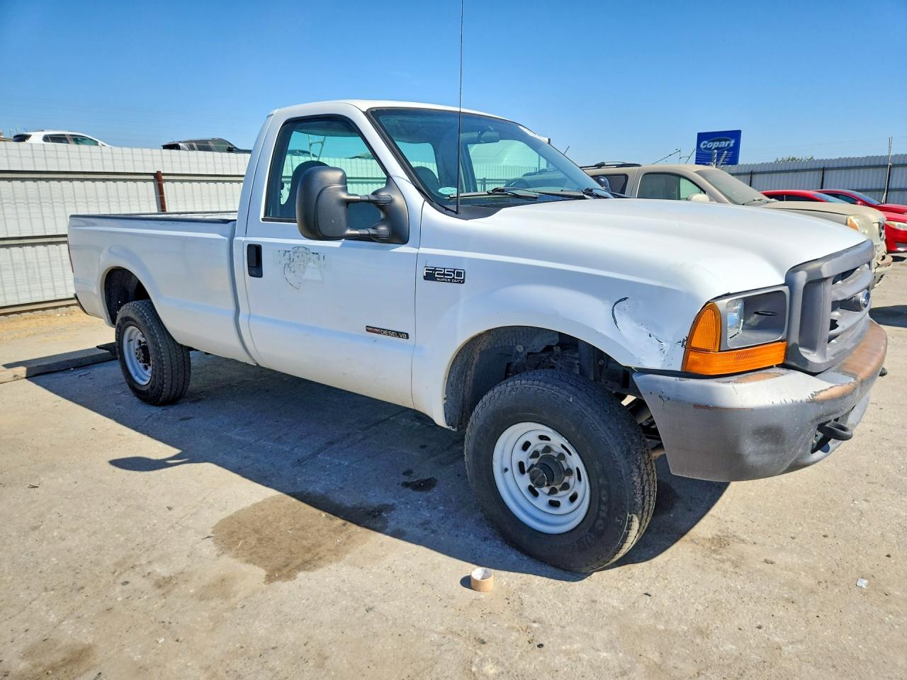 2000 Ford F250 Super Duty White vin: 1FTNF21F2YEA88972