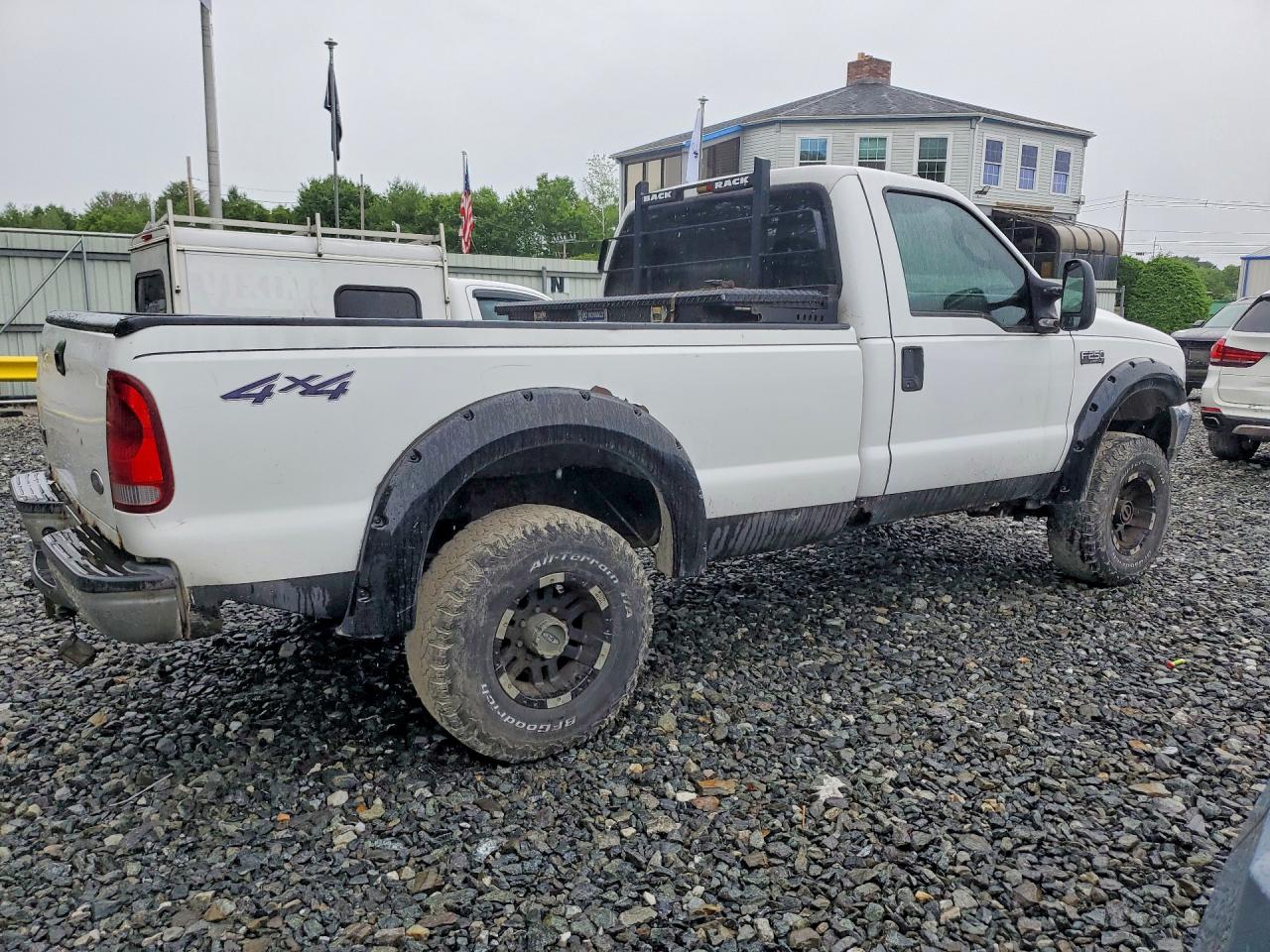 2004 Ford F250 Super Duty White vin: 1FTNF21L34EC99811