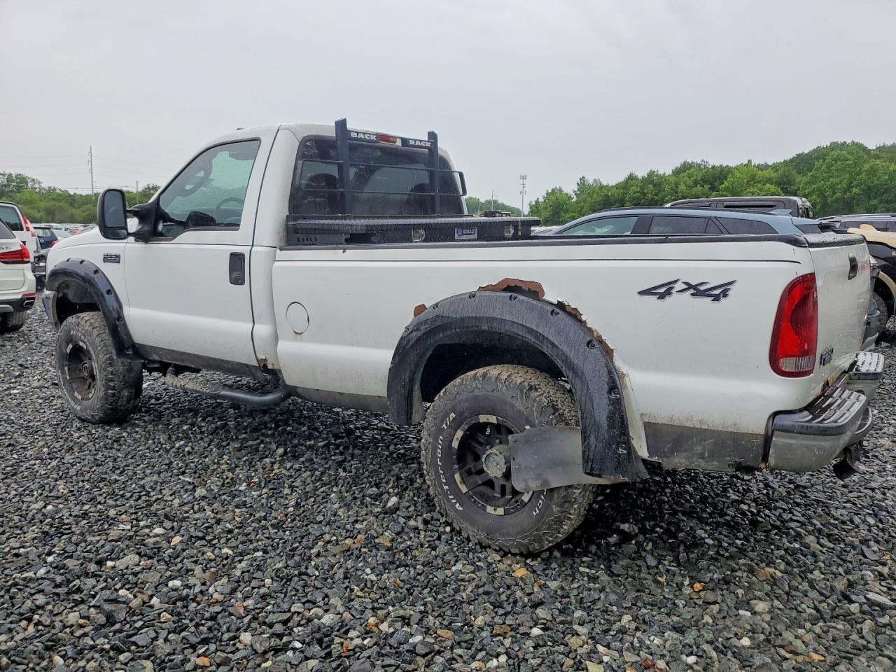 2004 Ford F250 Super Duty White vin: 1FTNF21L34EC99811