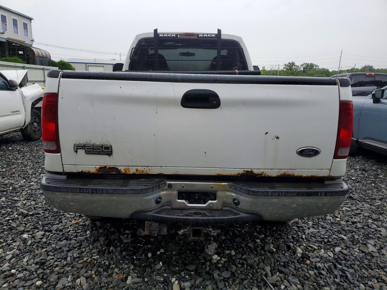 2004 Ford F250 Super Duty White vin: 1FTNF21L34EC99811