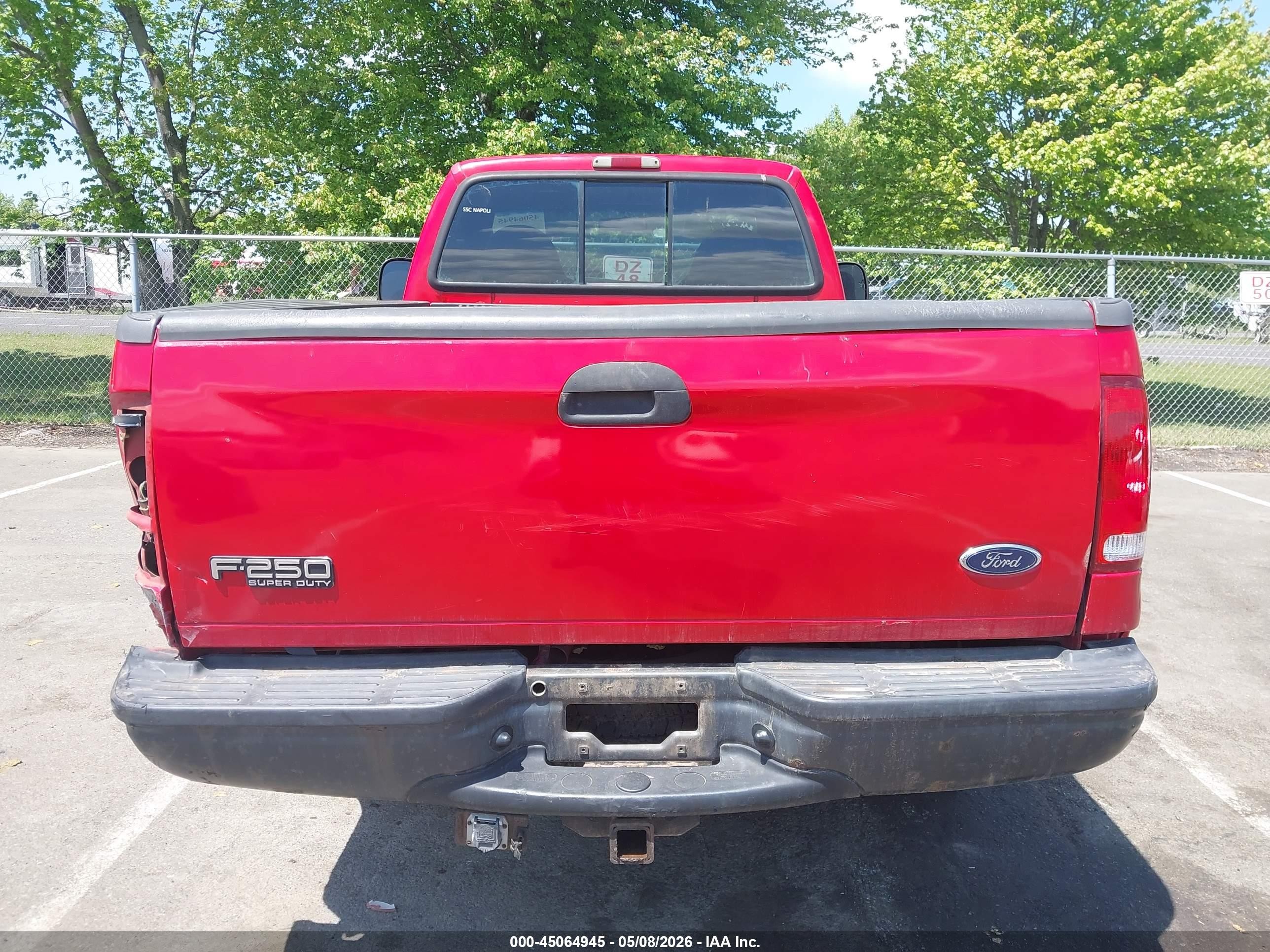 2002 Ford F-250 Xl/xlt Red vin: 1FTNF21L52EA33008