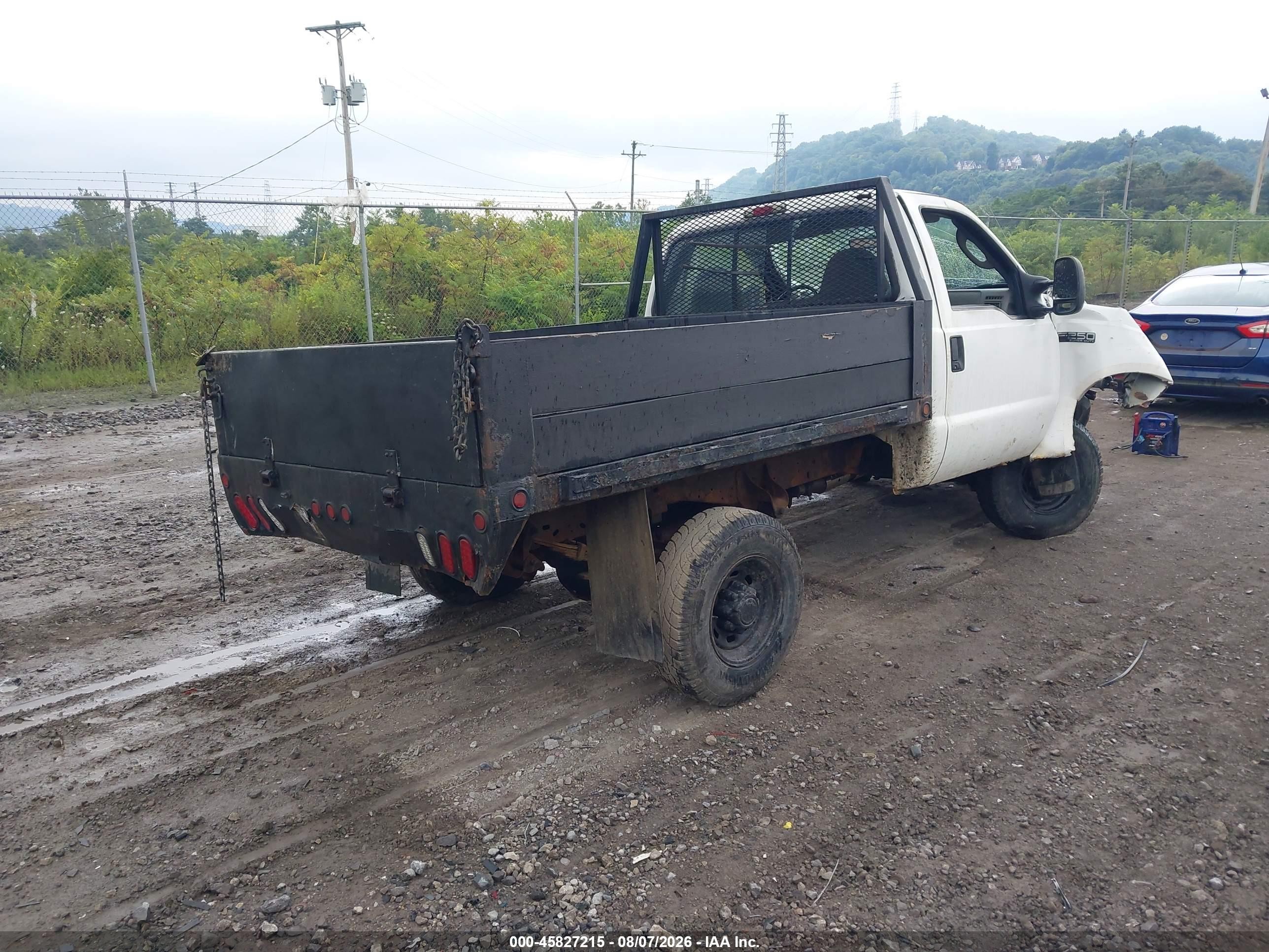 2004 Ford F-250 Xl/xlt White vin: 1FTNF21L64EC25475