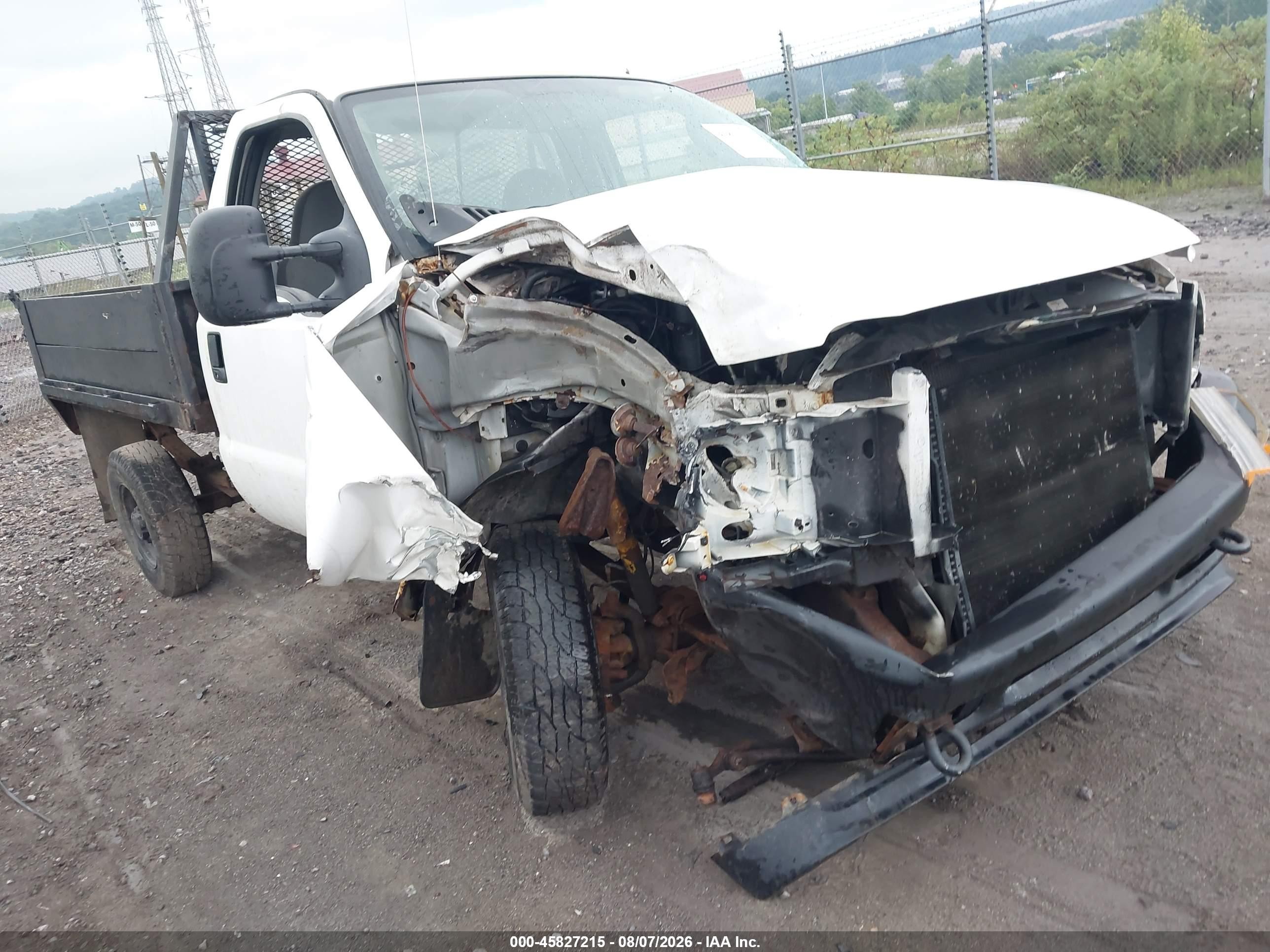 2004 Ford F-250 Xl/xlt White vin: 1FTNF21L64EC25475