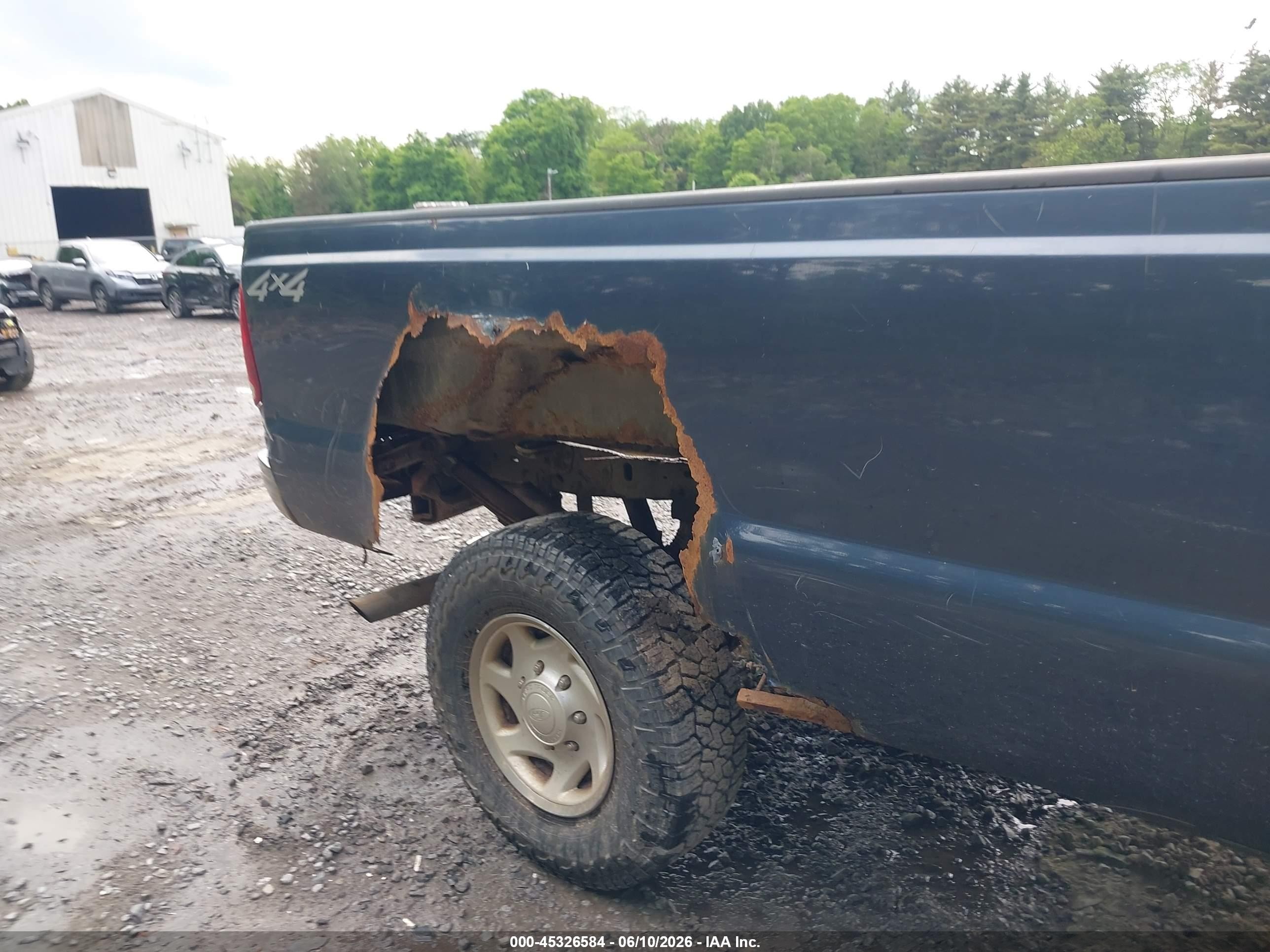 2004 Ford F-250 Xl/xlt Blue vin: 1FTNF21L74EA14463