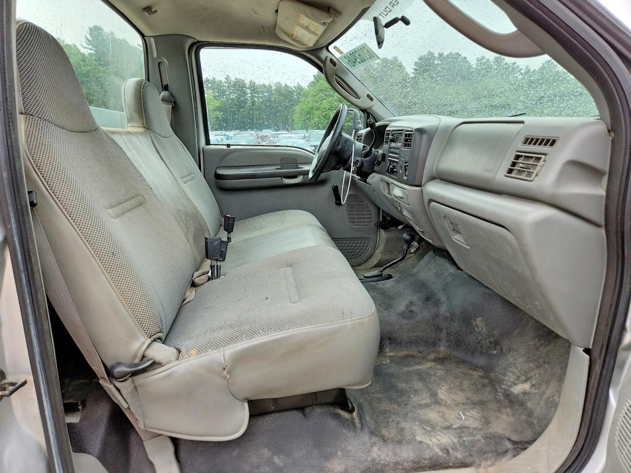 2004 Ford F250 Super Duty White vin: 1FTNF21L74ED93643