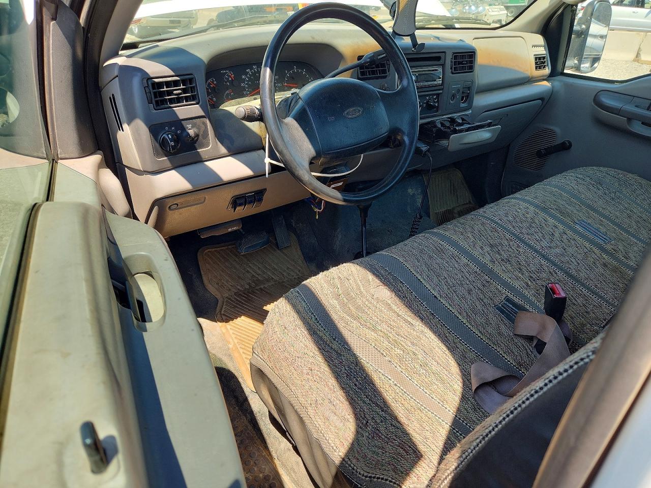 1999 Ford F250 Super Duty White vin: 1FTNF21L8XEE31112