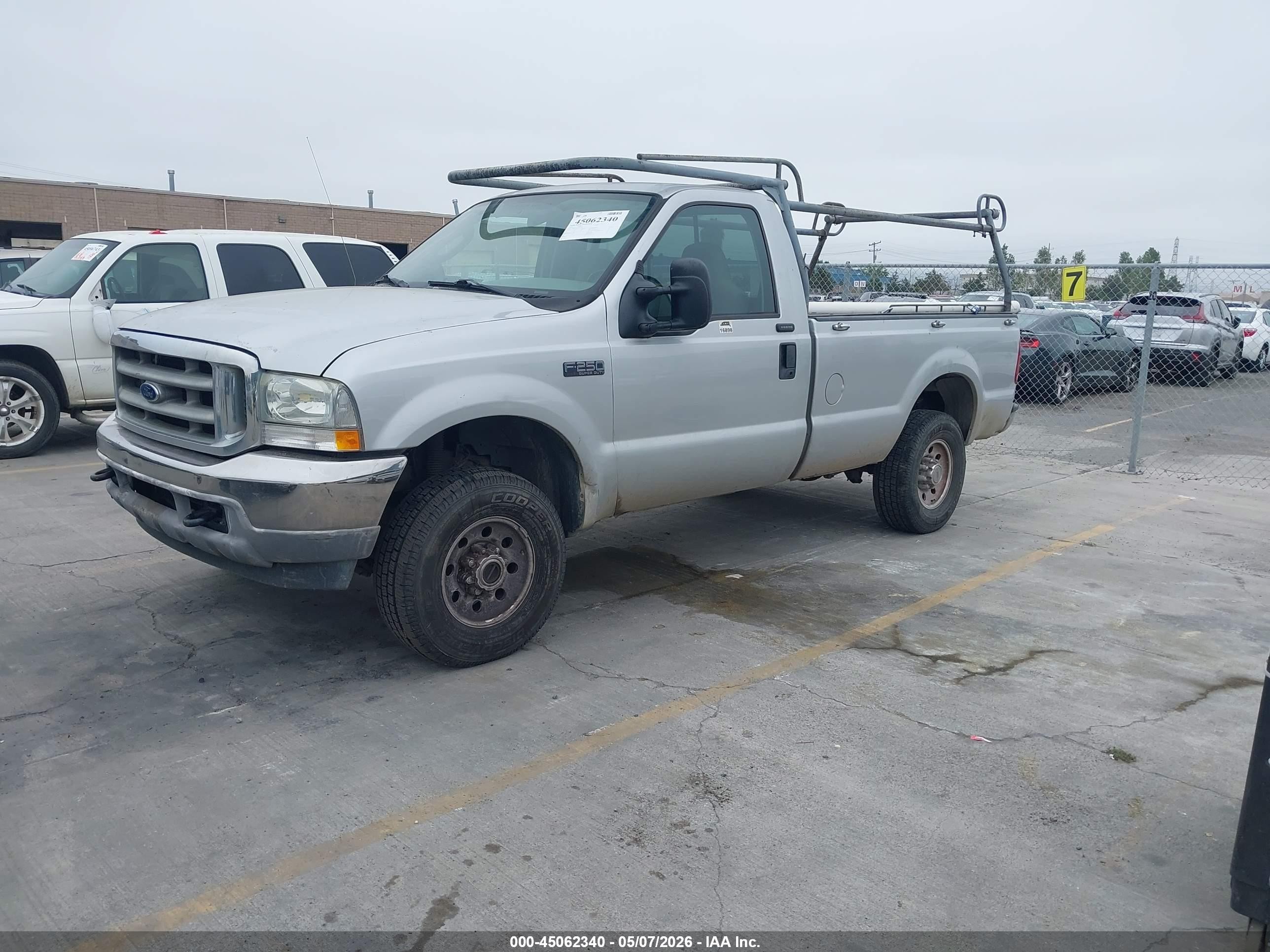 2004 Ford F-250 Gray vin: 1FTNF21L94EB05198