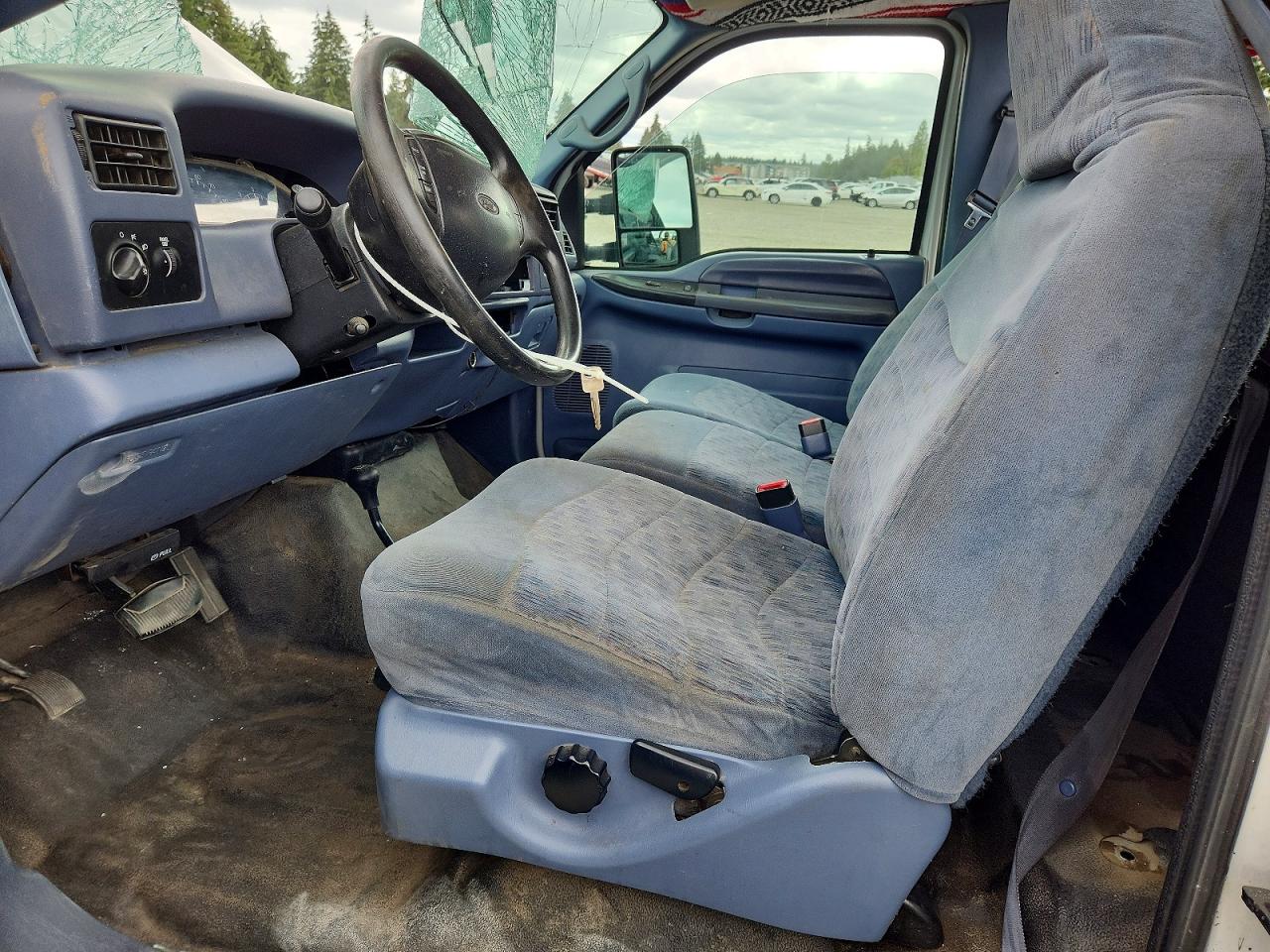 1999 Ford F250 Super Duty Silver vin: 1FTNF21L9XEE24587