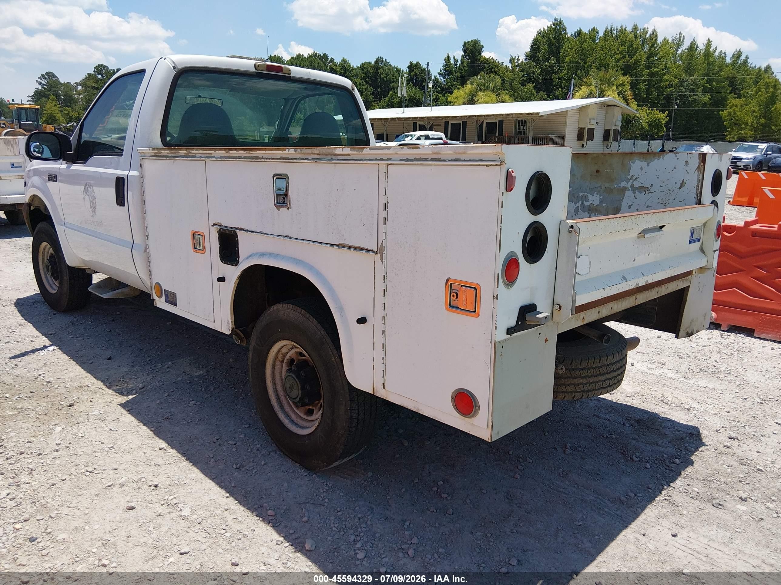 2002 Ford F-250 Xl/xlt Белый vin: 1FTNF21LX2EC79293