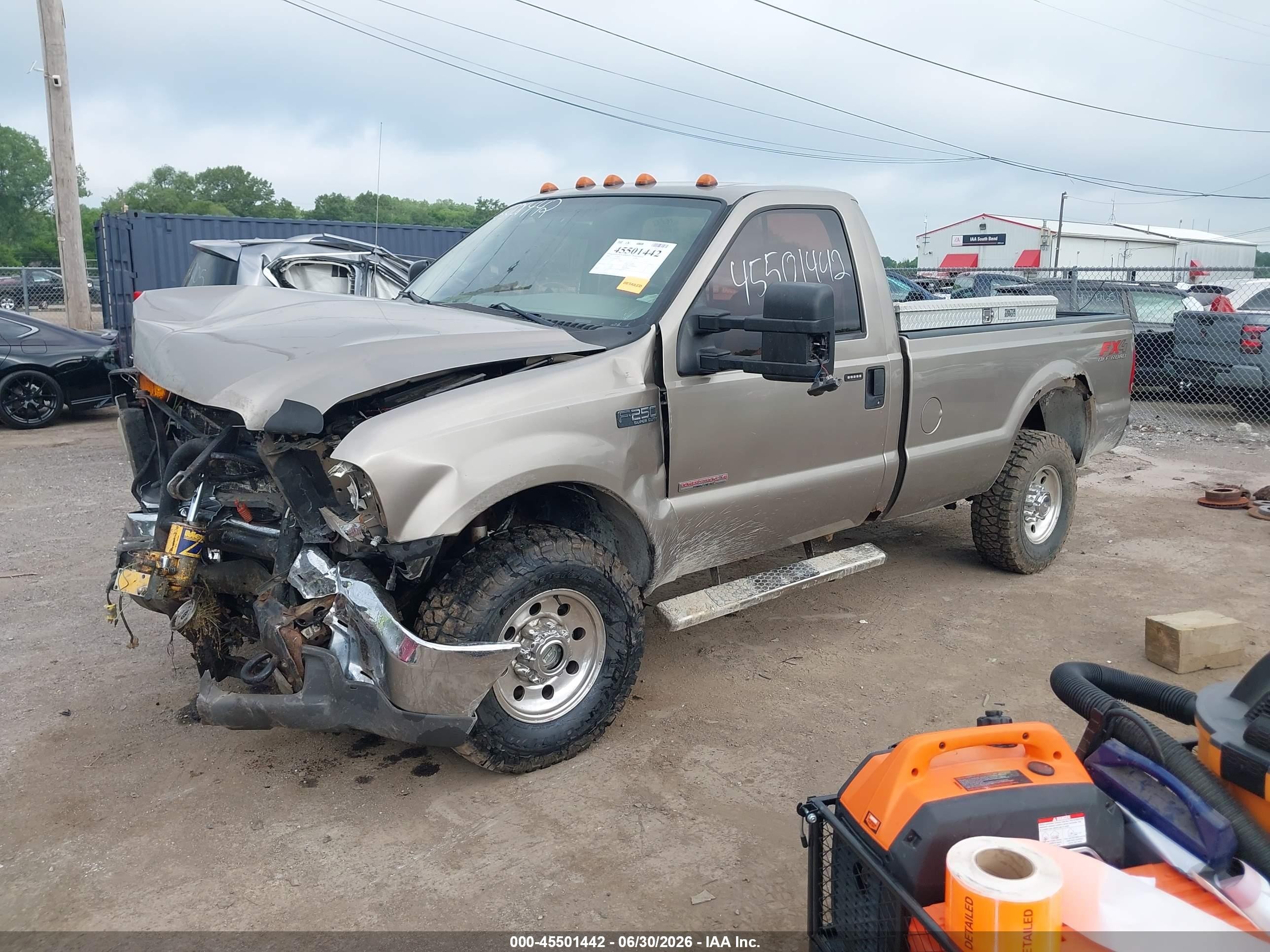 2004 Ford F-250 Xl/xlt Gold vin: 1FTNF21P84ED35754