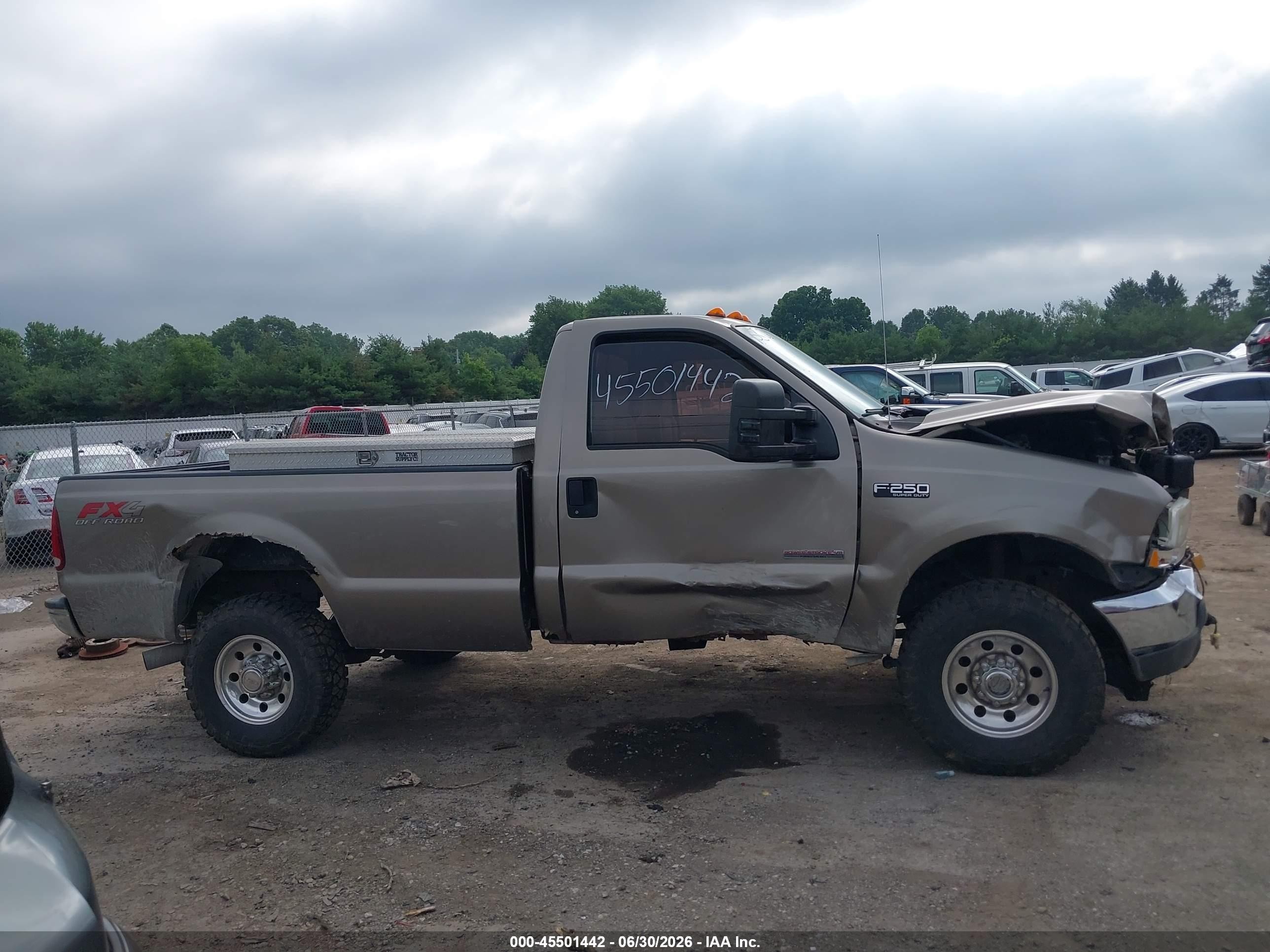 2004 Ford F-250 Xl/xlt Gold vin: 1FTNF21P84ED35754