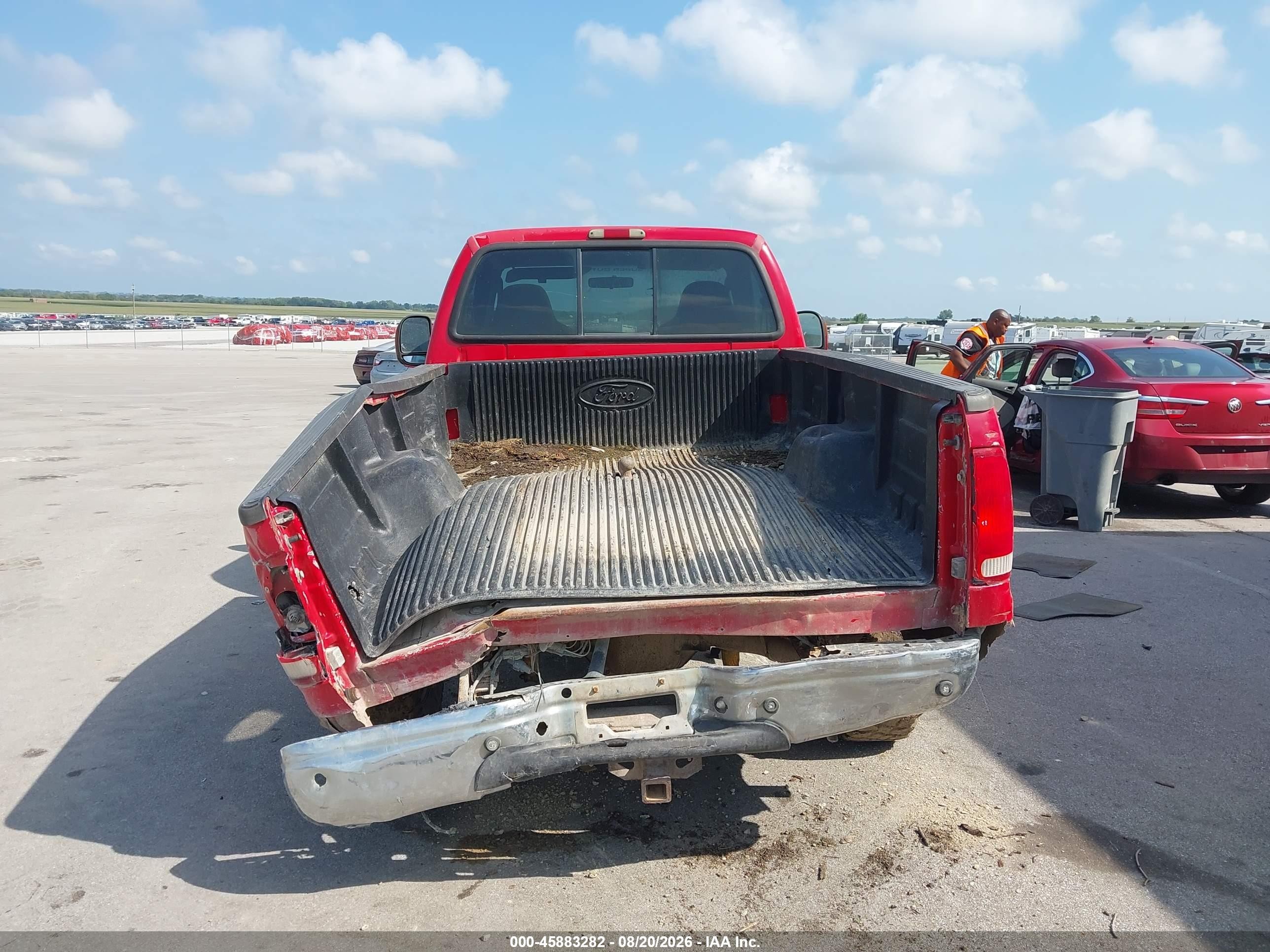 2004 Ford F-250 Xl/xlt Red vin: 1FTNF21S34EA79947
