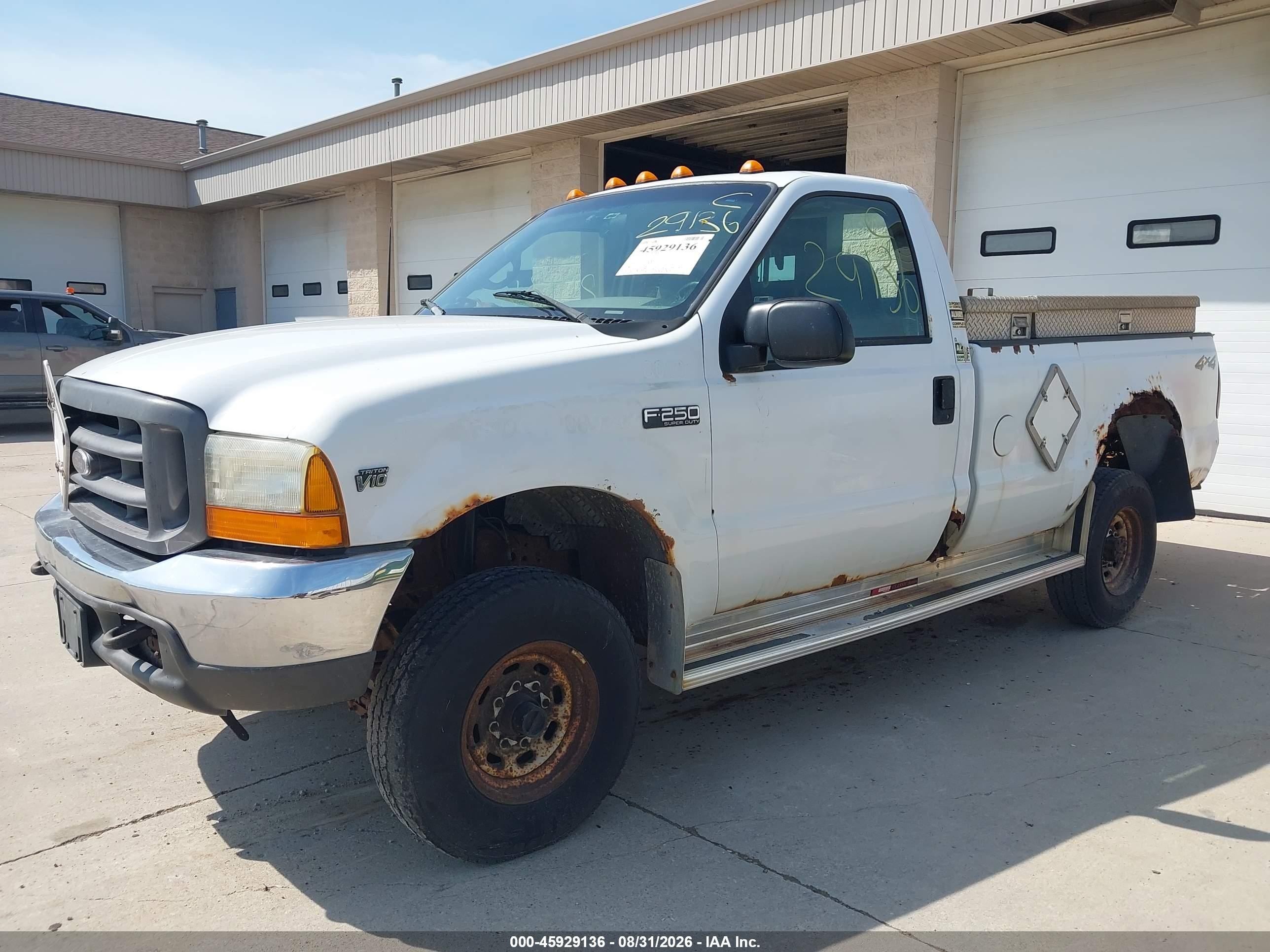 2000 Ford F-250 Lariat/xl/xlt White vin: 1FTNF21S9YEA51091