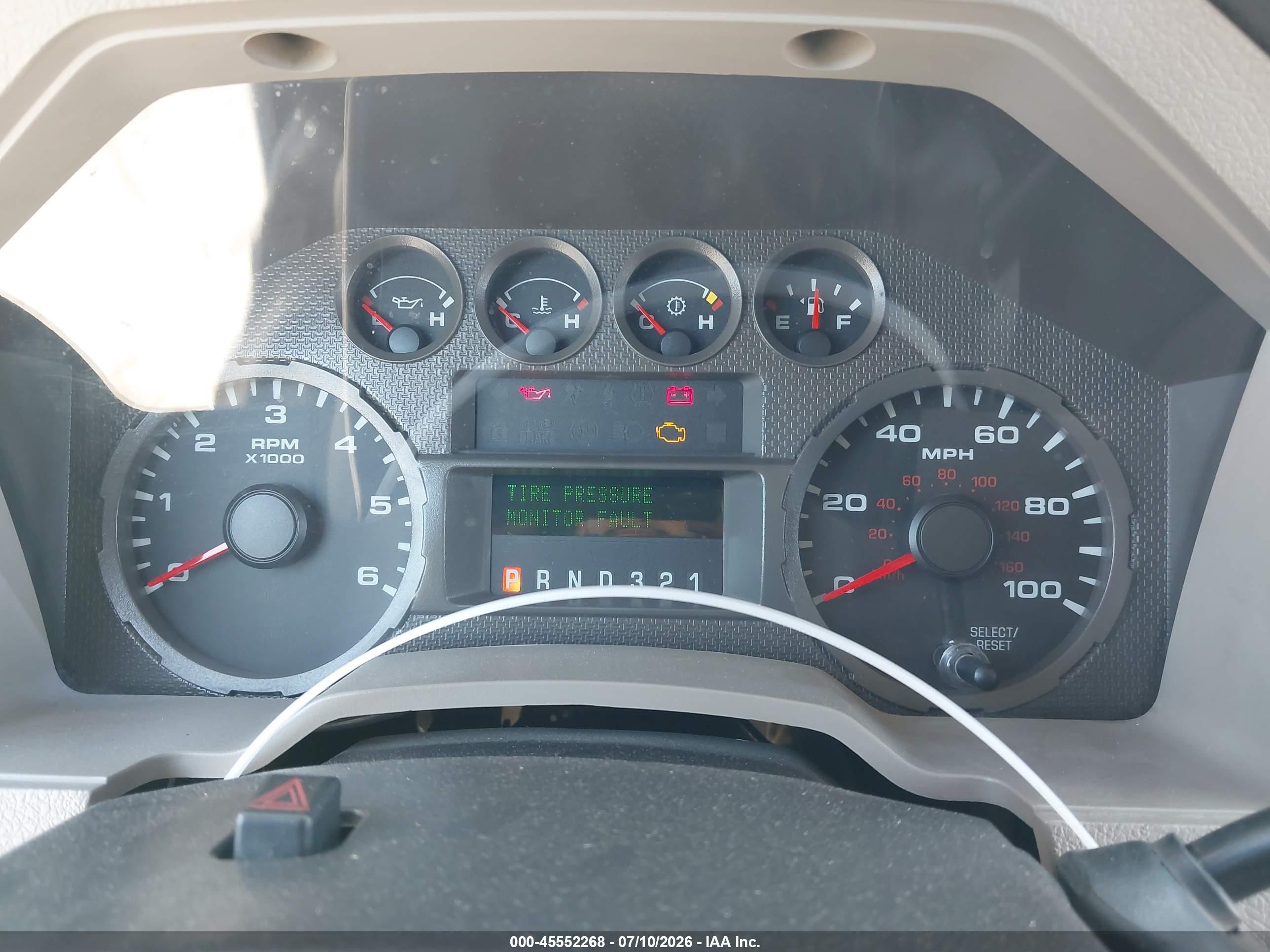 2010 Ford F-250 Xl/xlt White vin: 1FTNF2A52AEA06056