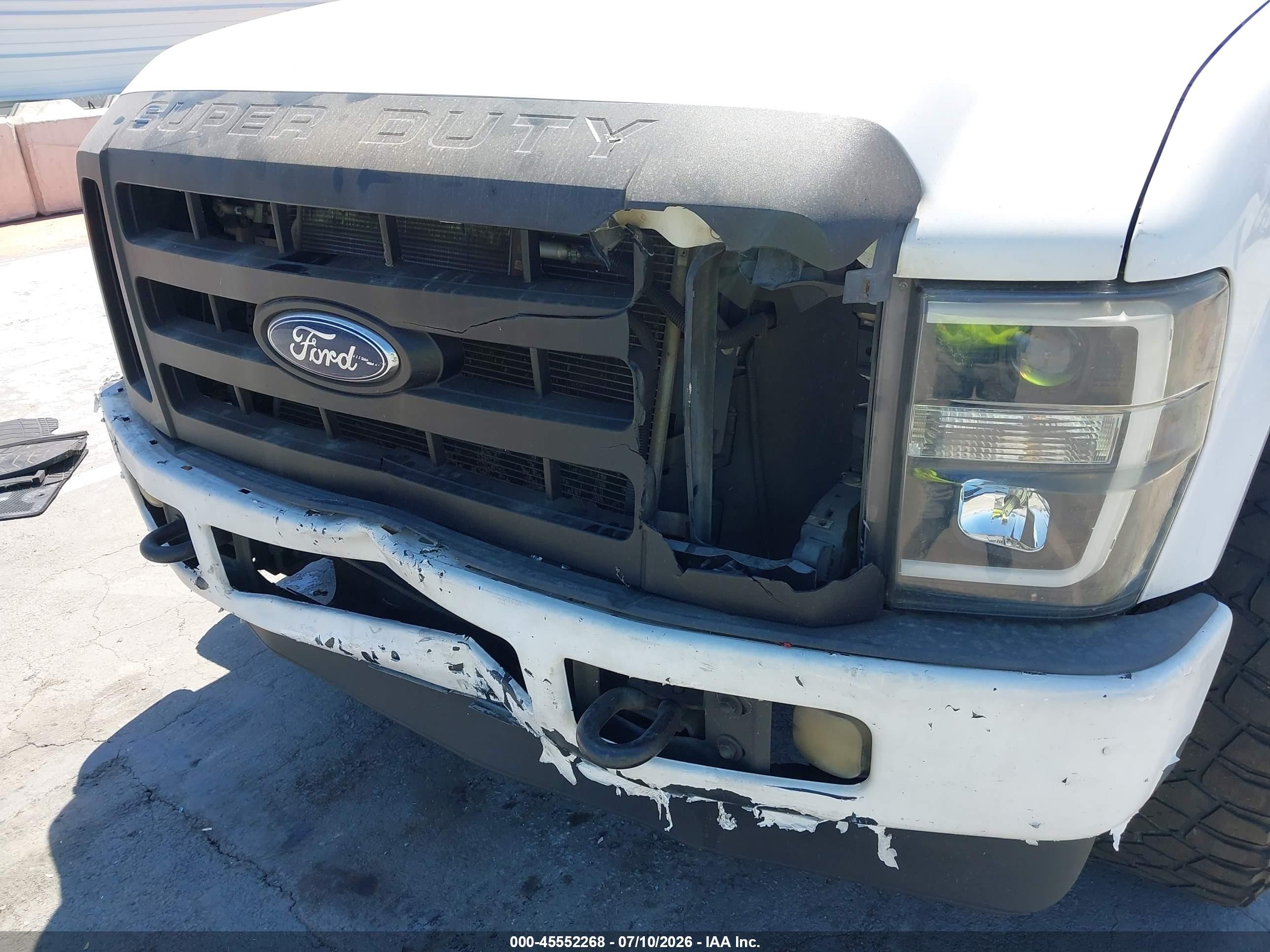 2010 Ford F-250 Xl/xlt White vin: 1FTNF2A52AEA06056