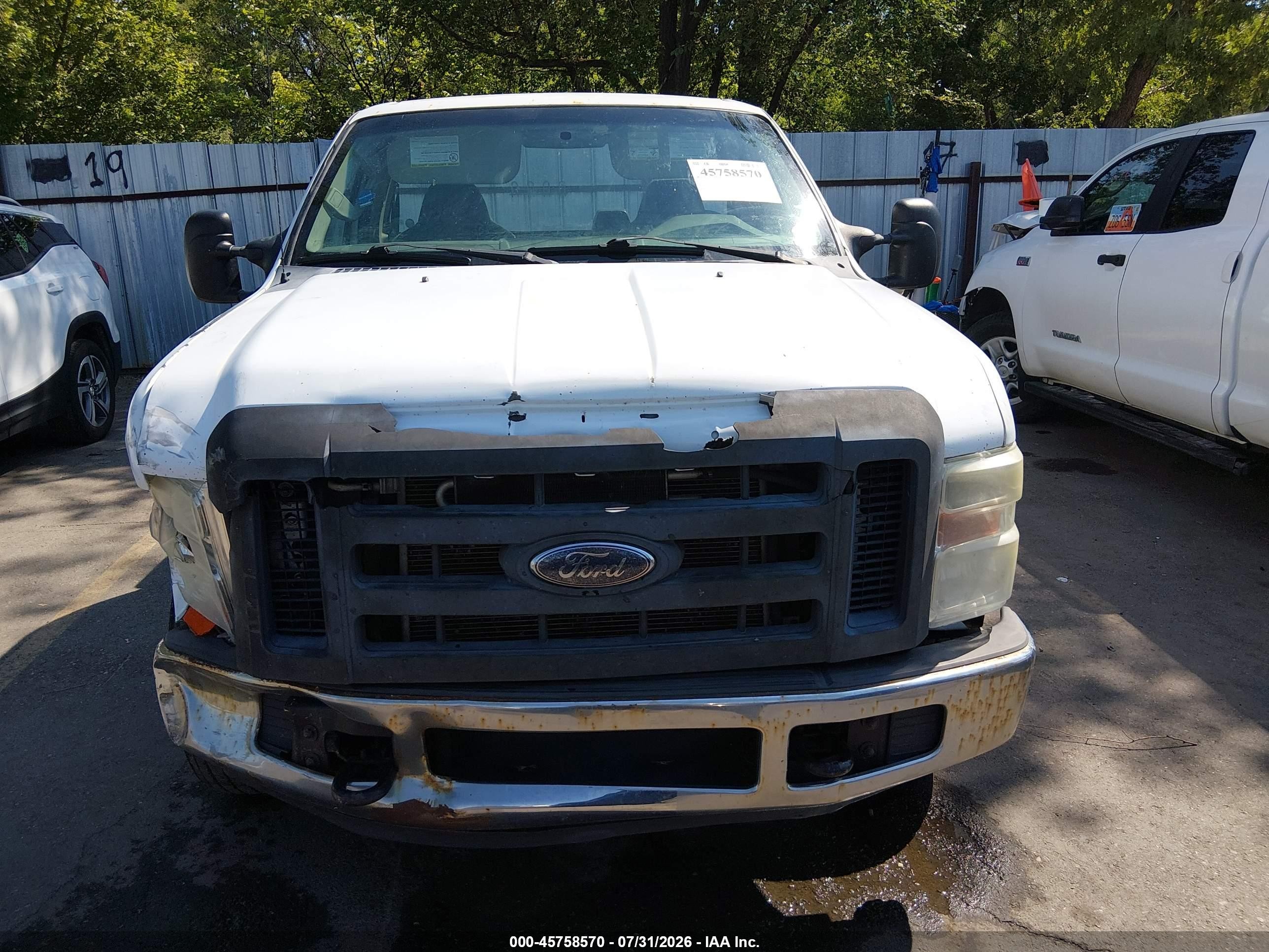 2010 Ford Super Duty F-250 Srw Xl/xlt White vin: 1FTNF2A55AEA78966