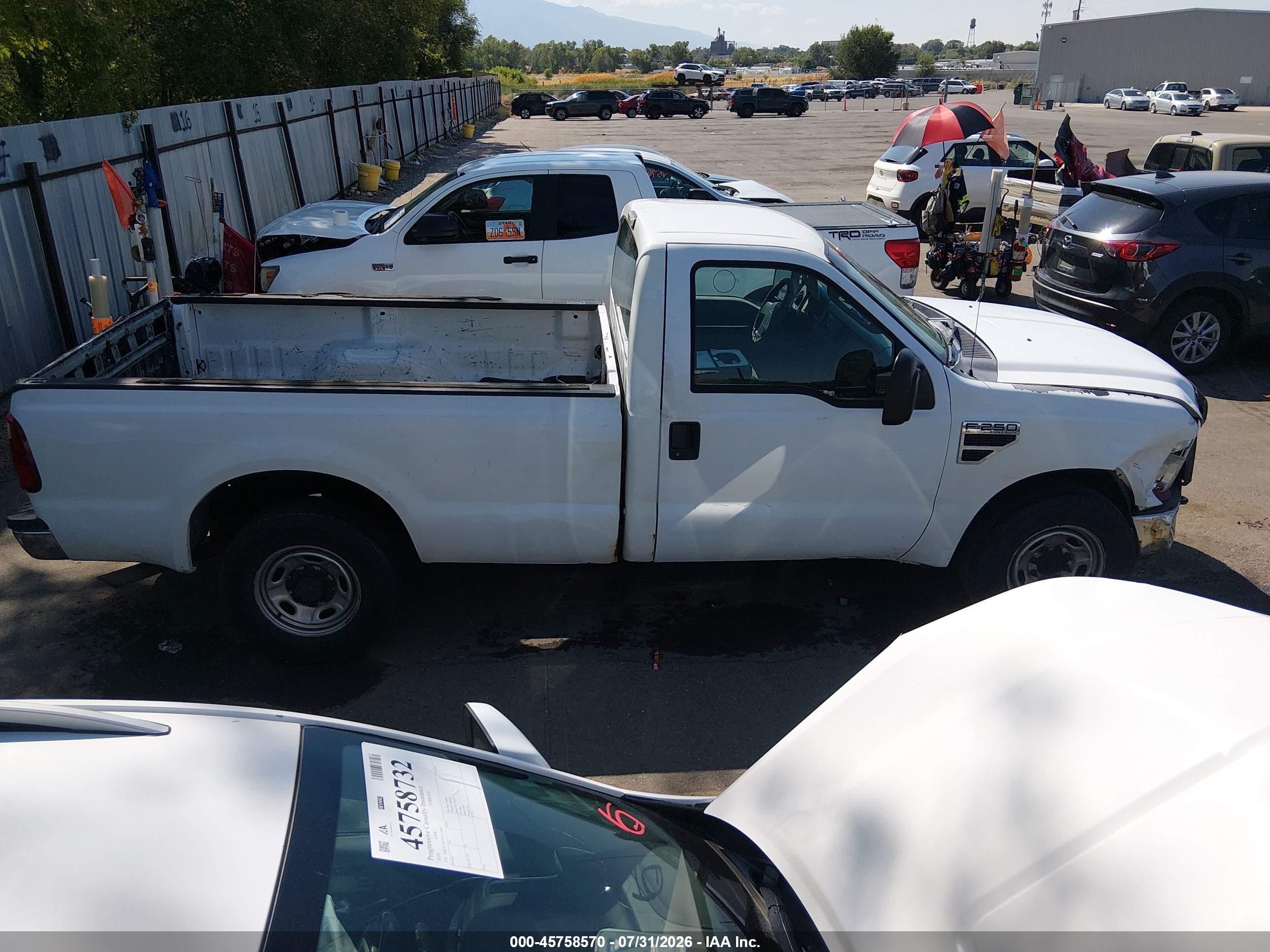 2010 Ford Super Duty F-250 Srw Xl/xlt White vin: 1FTNF2A55AEA78966