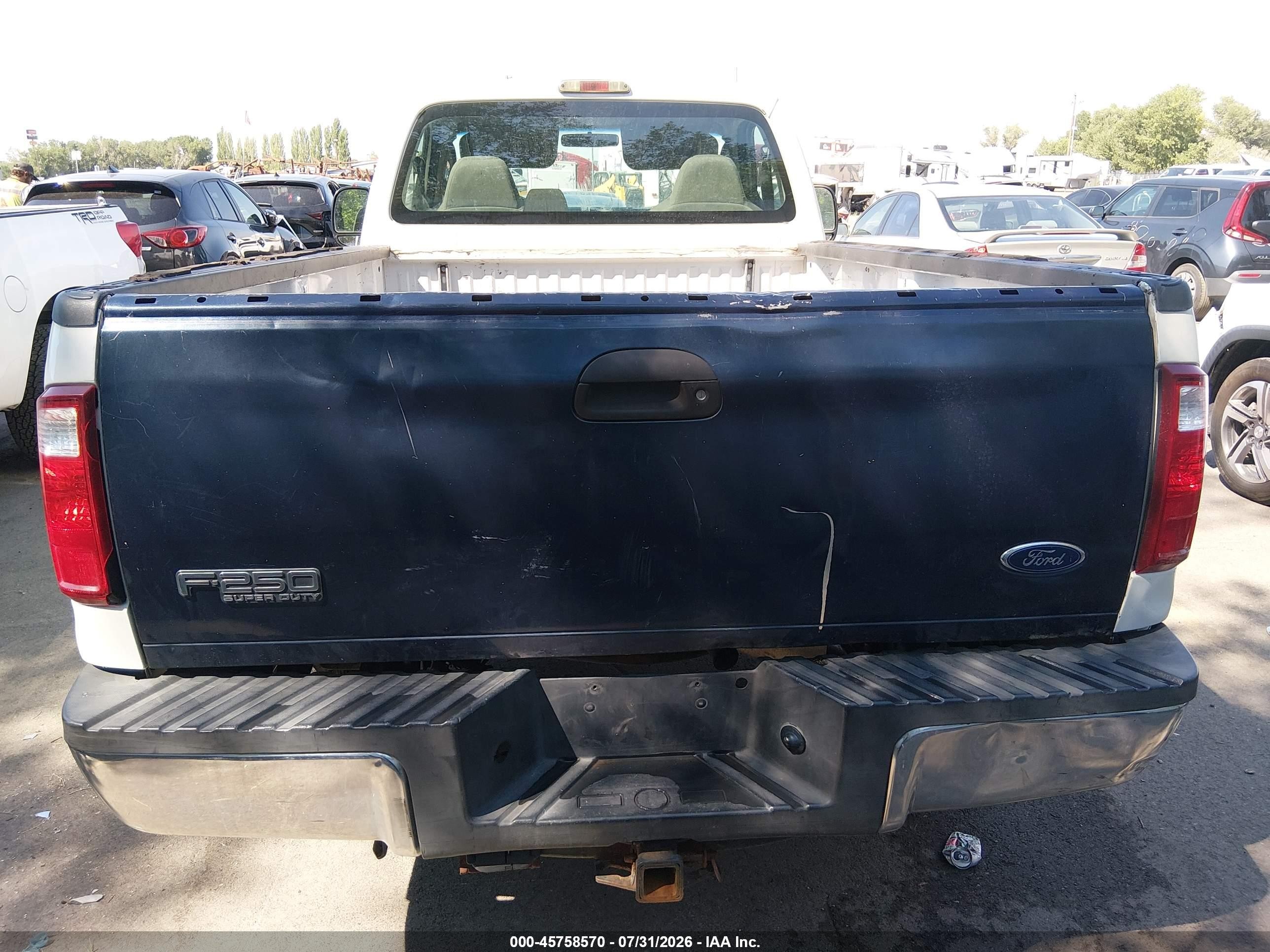 2010 Ford Super Duty F-250 Srw Xl/xlt White vin: 1FTNF2A55AEA78966