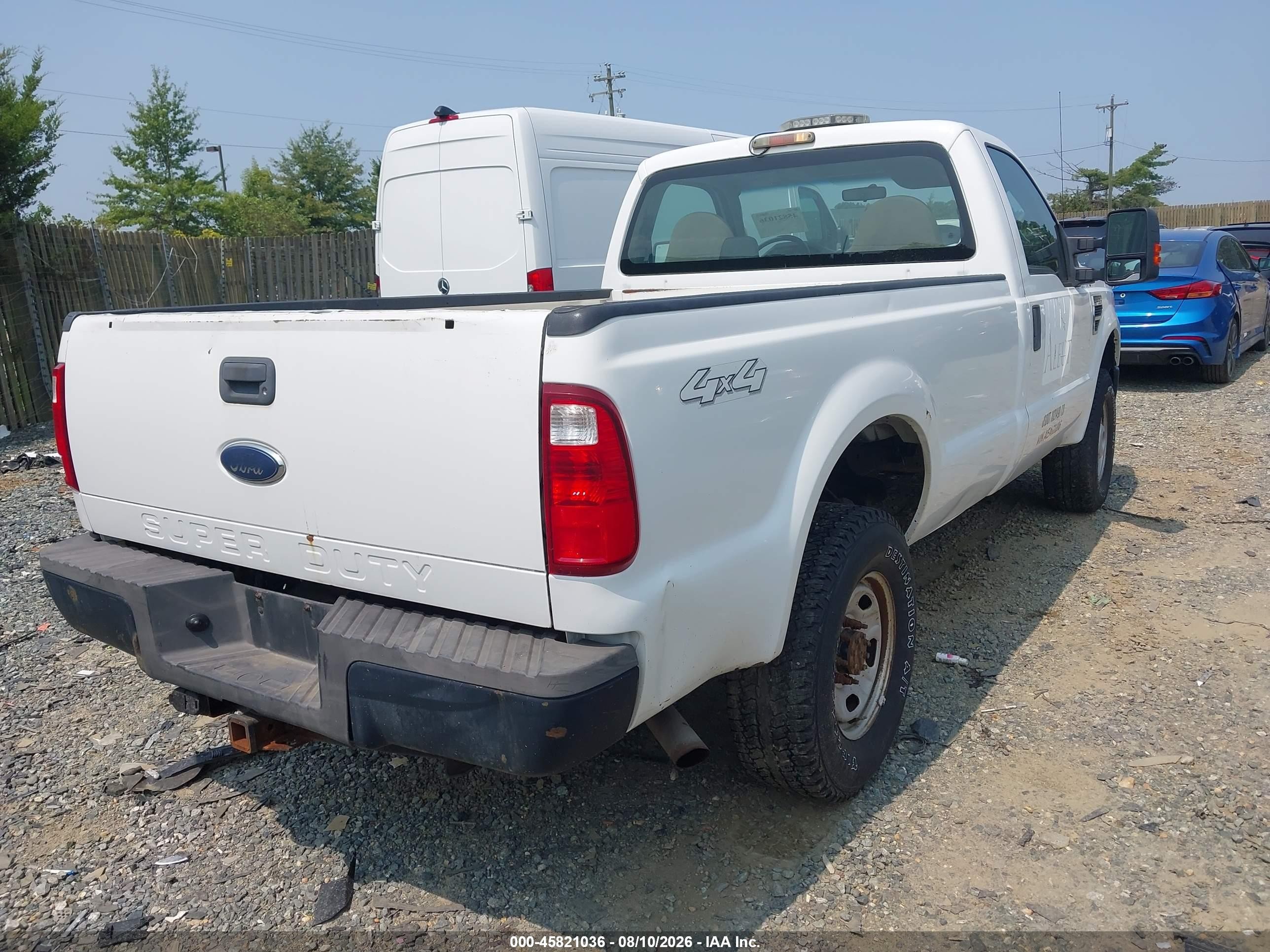 2010 Ford Super Duty F-250 Srw Xl/xlt White vin: 1FTNF2B52AEA62206