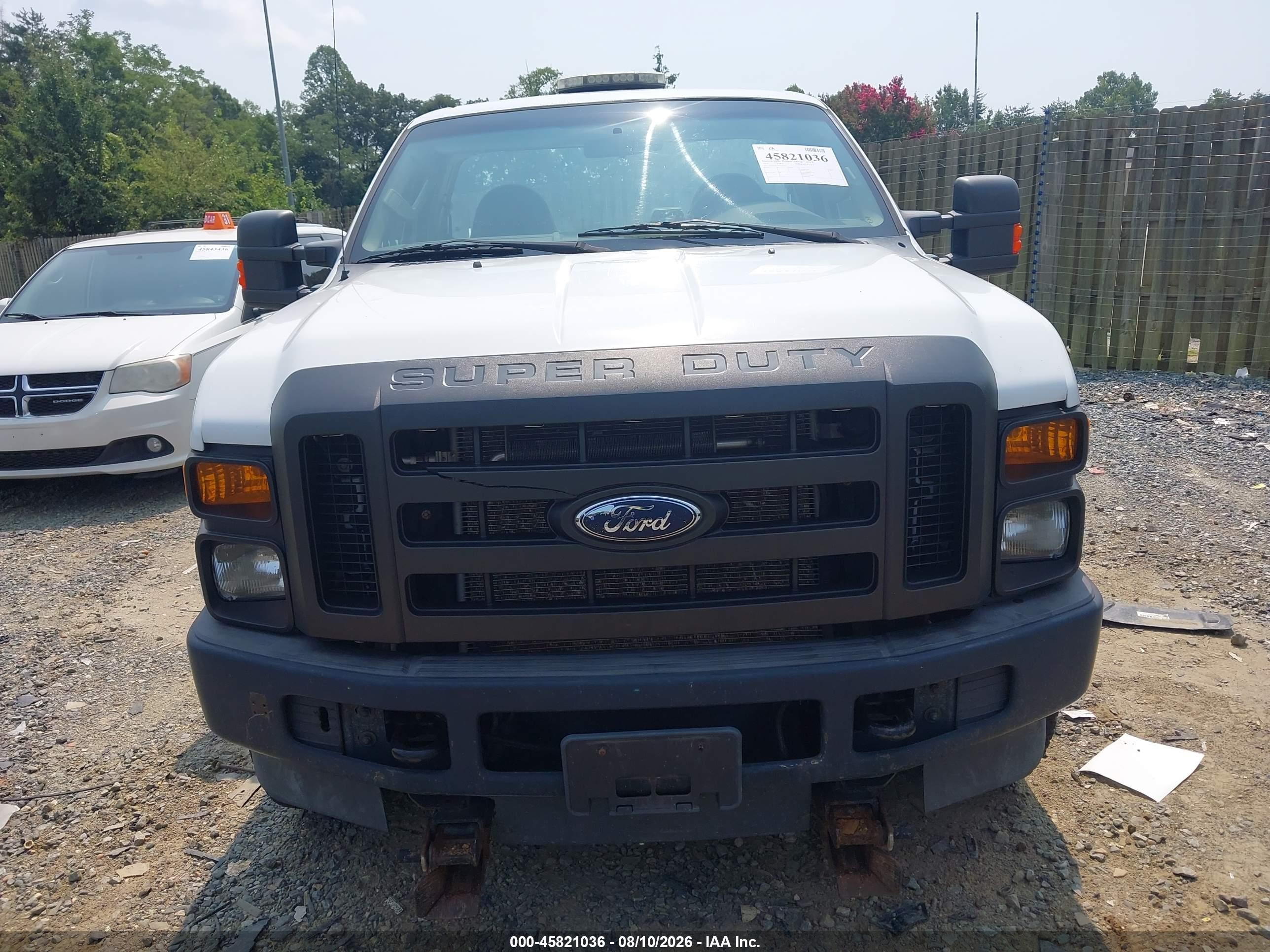 2010 Ford Super Duty F-250 Srw Xl/xlt White vin: 1FTNF2B52AEA62206