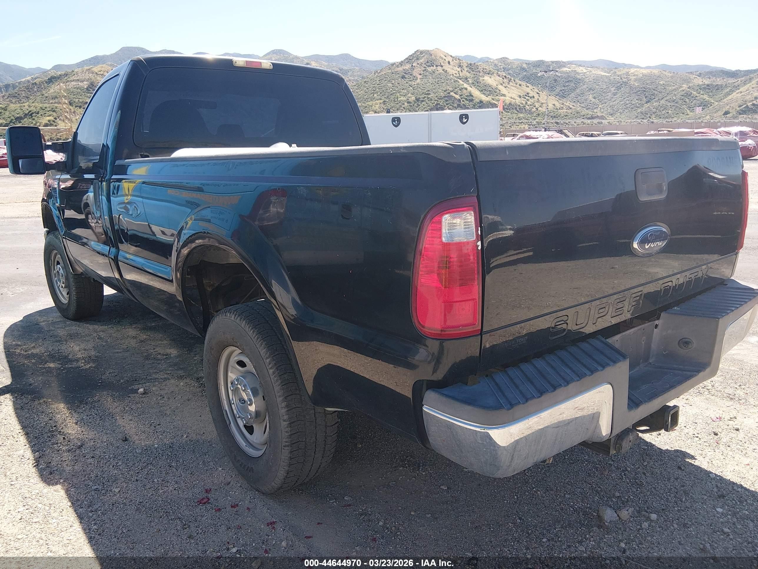 2010 Ford Super Duty F-250 Srw Xl/xlt Черный vin: 1FTNF2B53AEA85610