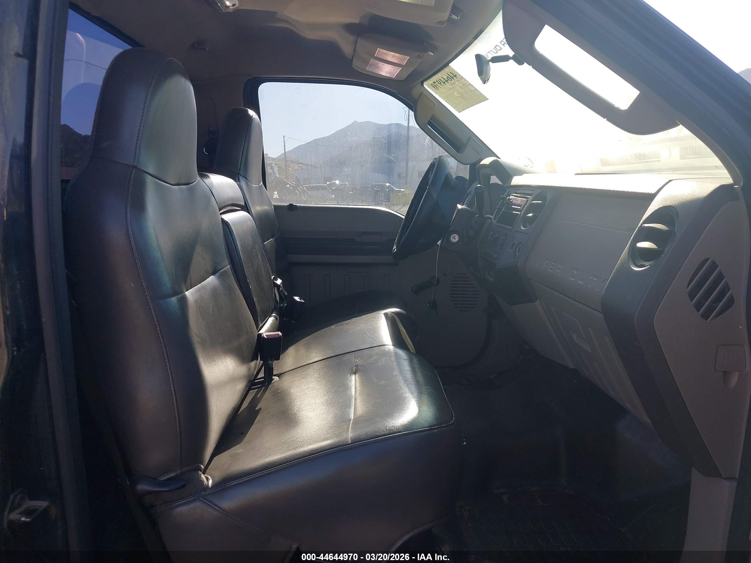 2010 Ford Super Duty F-250 Srw Xl/xlt Черный vin: 1FTNF2B53AEA85610