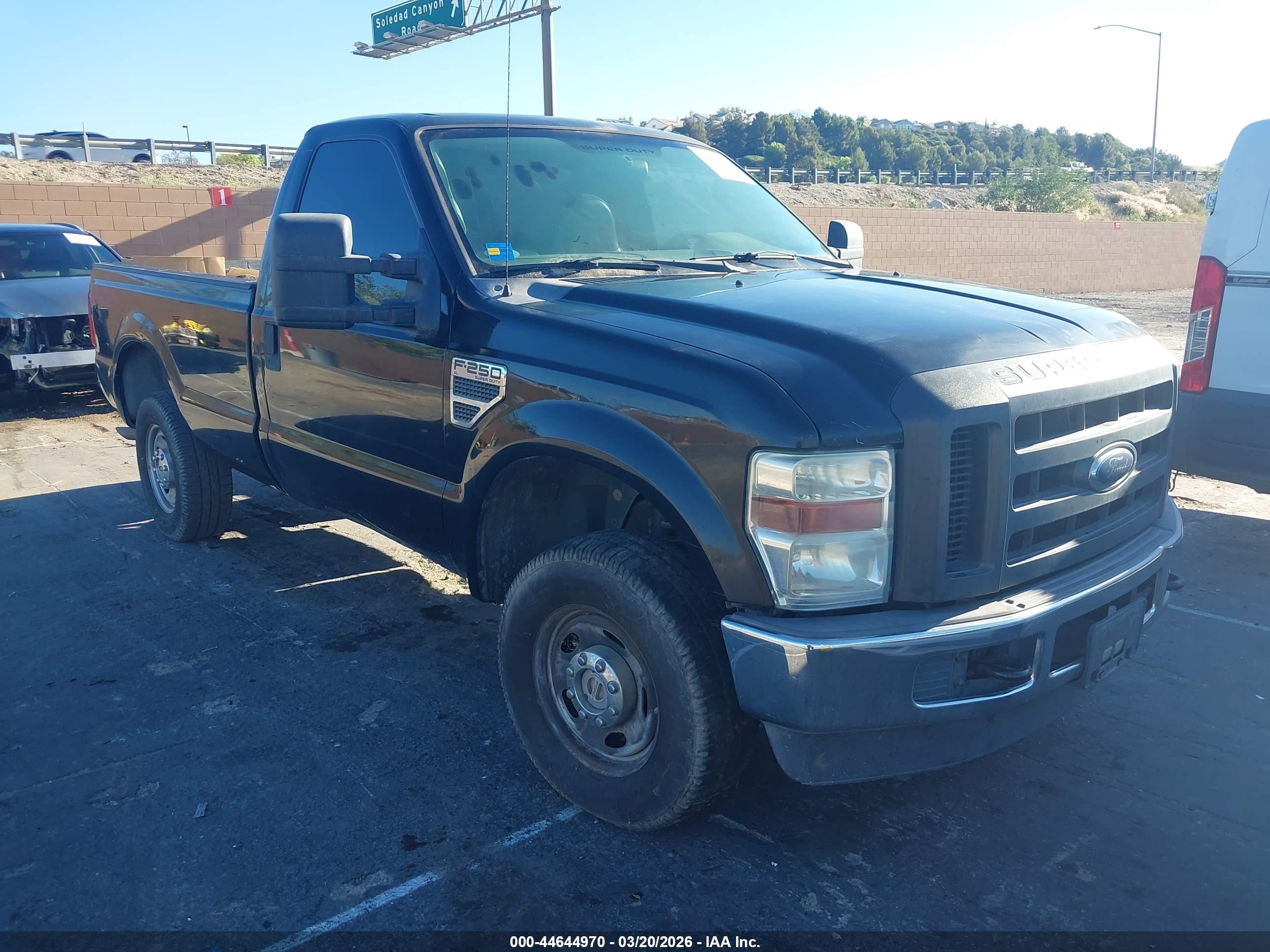 2010 Ford Super Duty F-250 Srw Xl/xlt Черный vin: 1FTNF2B53AEA85610
