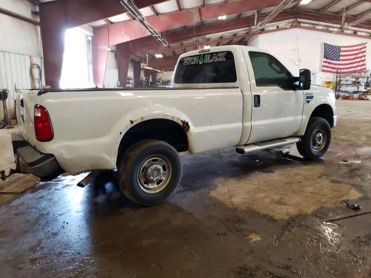 2010 Ford F250 Super Duty White vin: 1FTNF2B56AEB38042