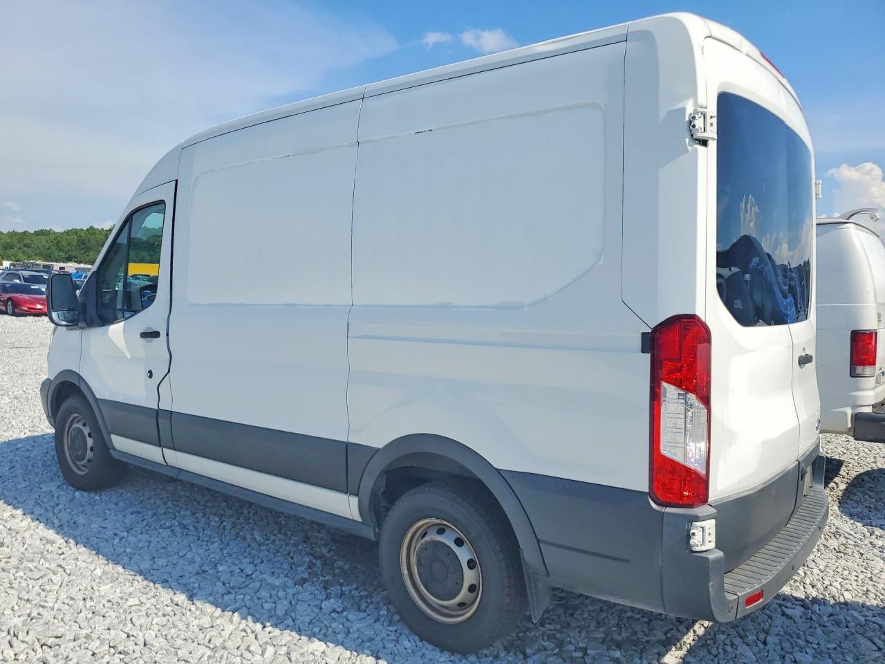 2015 Ford Transit T-250 White vin: 1FTNR1CMXFKA46304