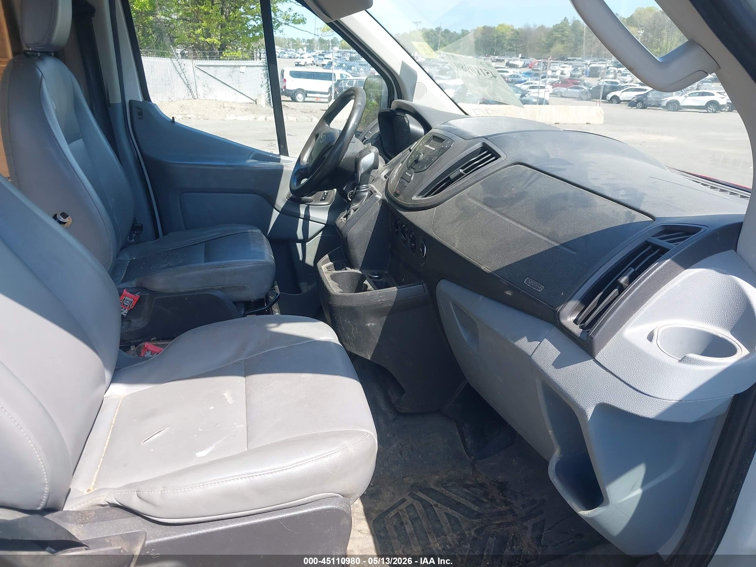 2015 Ford Transit-250 White vin: 1FTNR1YM7FKA92892