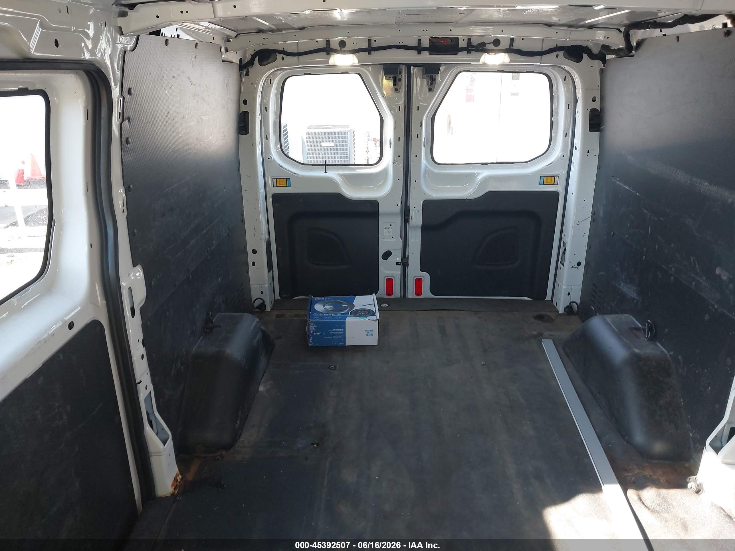 2015 Ford Transit-250   White vin: 1FTNR1YMXFKB29403