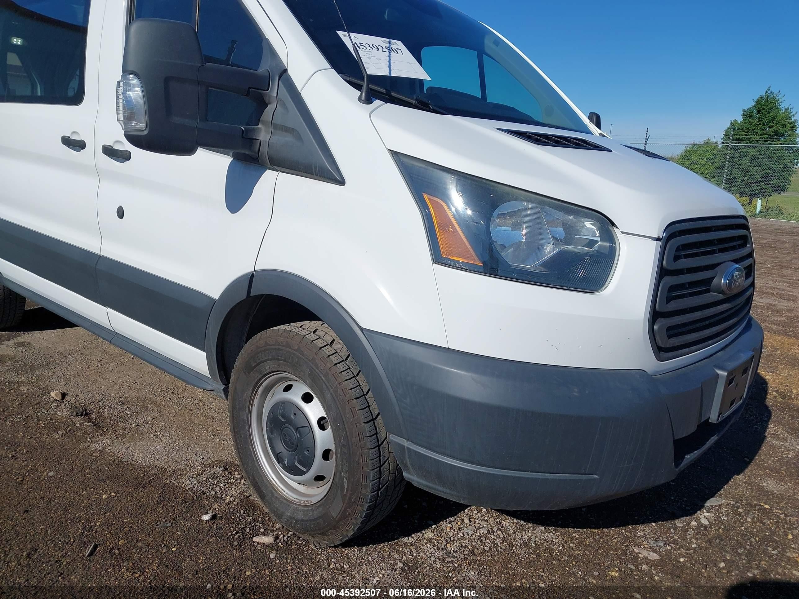 2015 Ford Transit-250   White vin: 1FTNR1YMXFKB29403