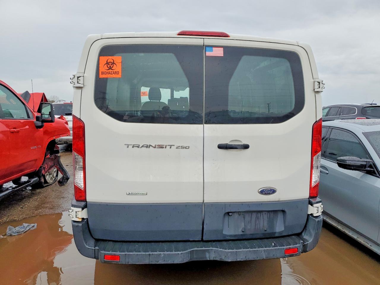 2015 Ford Transit T-250 White vin: 1FTNR1ZG6FKA74070