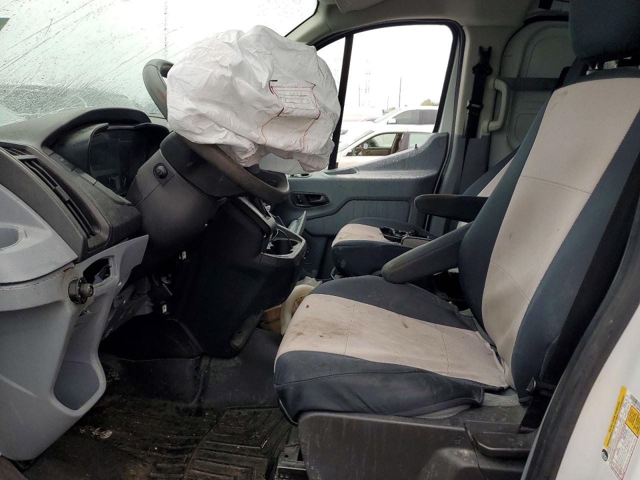 2015 Ford Transit T-250 White vin: 1FTNR1ZG6FKA74070