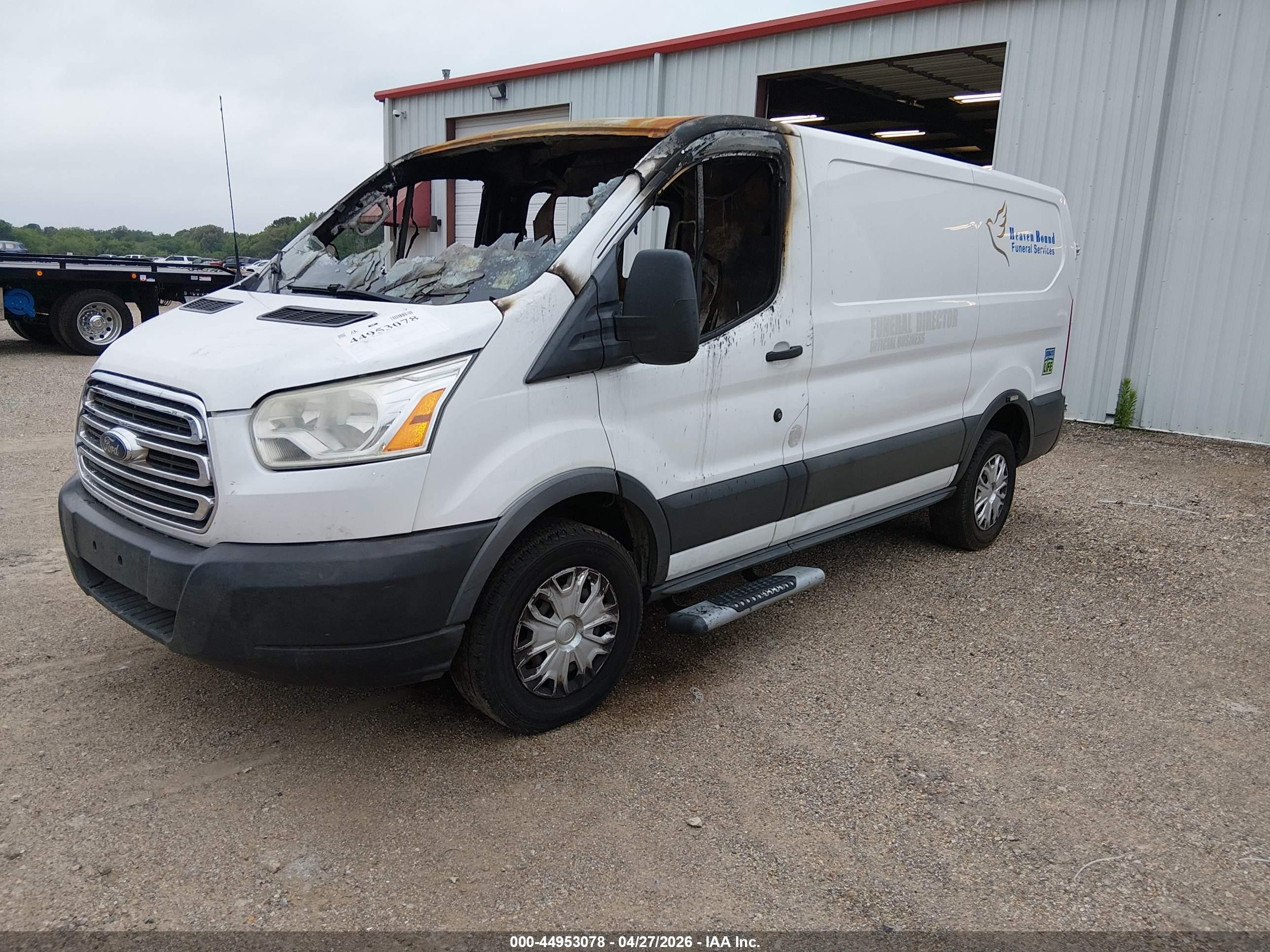 2015 Ford Transit-250   White vin: 1FTNR1ZM0FKA76497