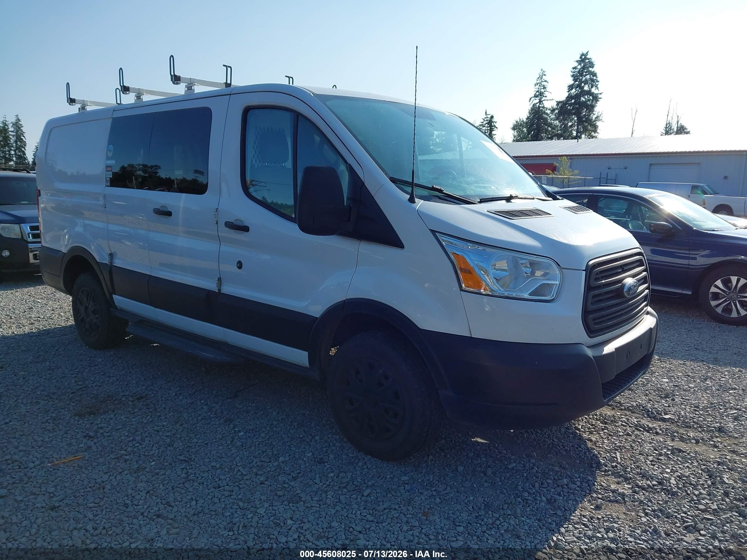 2015 Ford Transit-250   White vin: 1FTNR1ZM0FKA76788