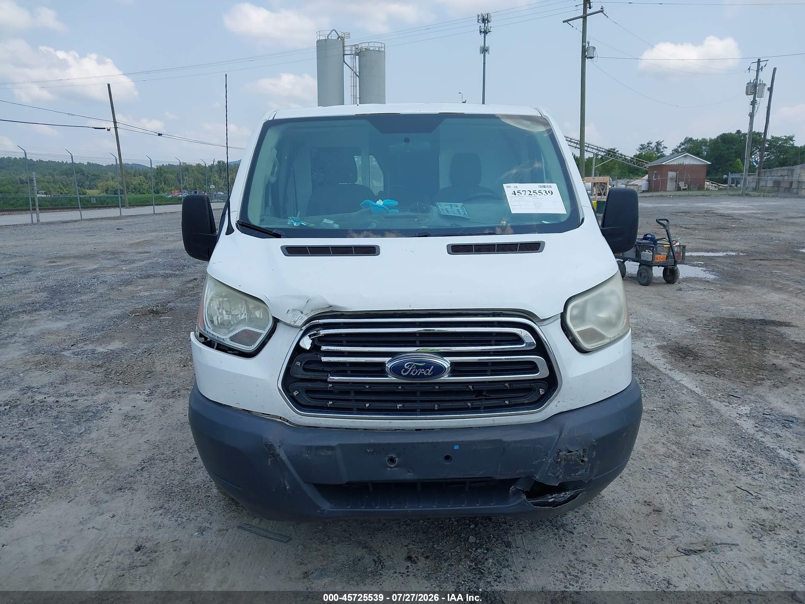 2015 Ford Transit-250   White vin: 1FTNR1ZM3FKA34163