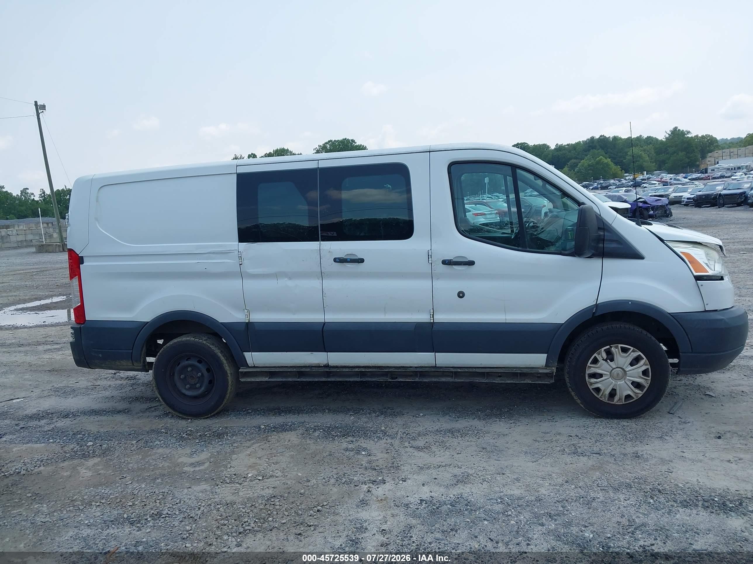 2015 Ford Transit-250   White vin: 1FTNR1ZM3FKA34163